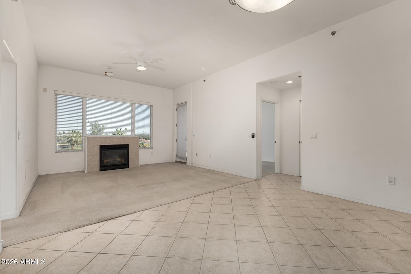 2302 N CENTRAL Avenue 404, Phoenix, AZ 85004 — photo 12 of 43