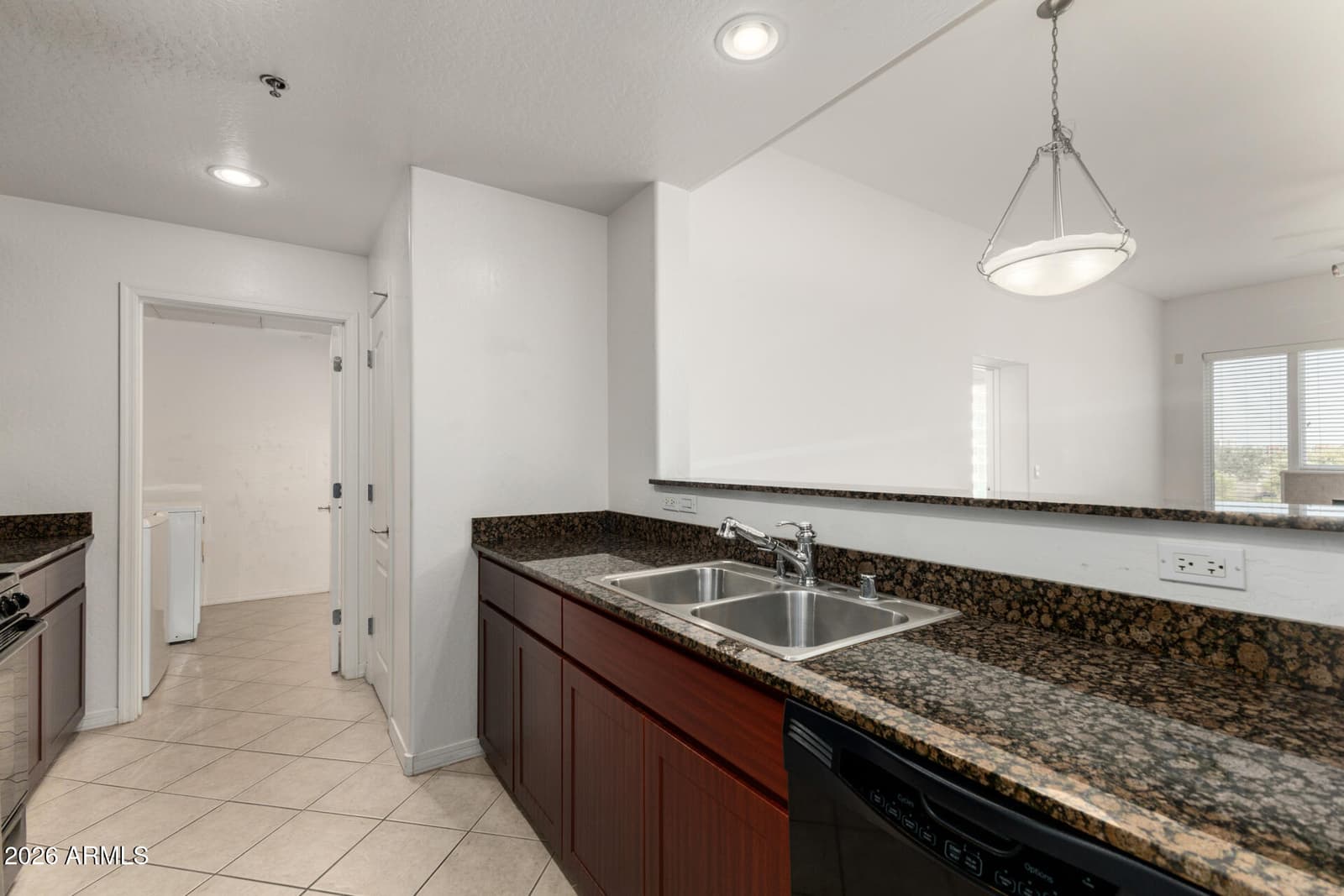 2302 N CENTRAL Avenue 404, Phoenix, AZ 85004 — photo 14 of 43