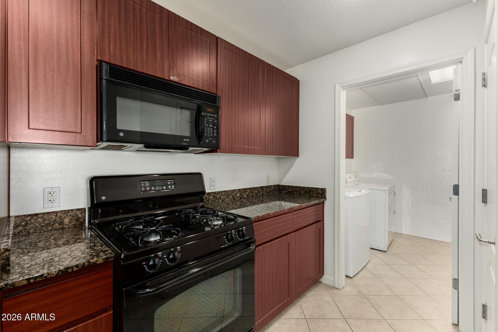 2302 N CENTRAL Avenue 404, Phoenix, AZ 85004 — photo 15 of 43