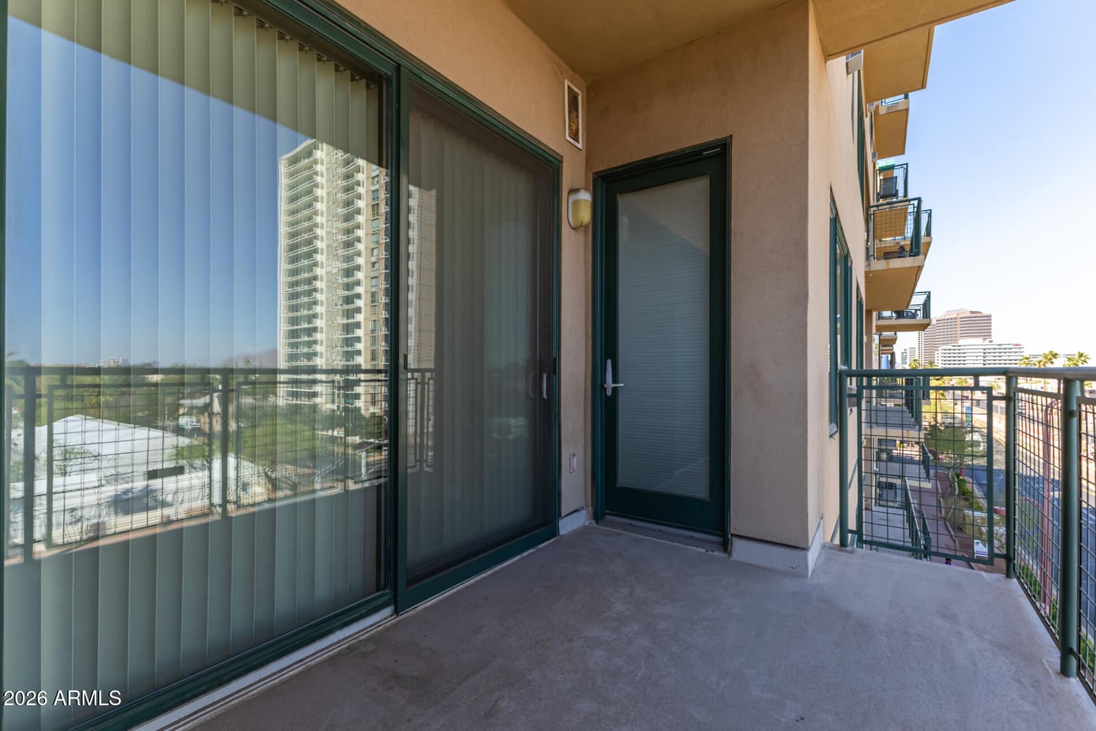 2302 N CENTRAL Avenue 404, Phoenix, AZ 85004 — photo 31 of 43