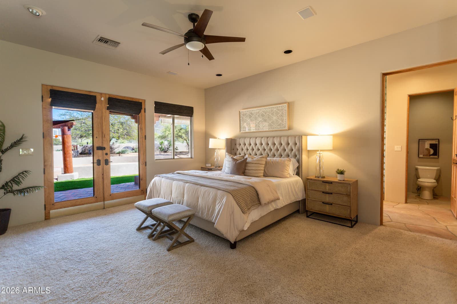 40777 N ECHO CANYON Drive, Cave Creek, AZ 85331 — photo 18 of 94