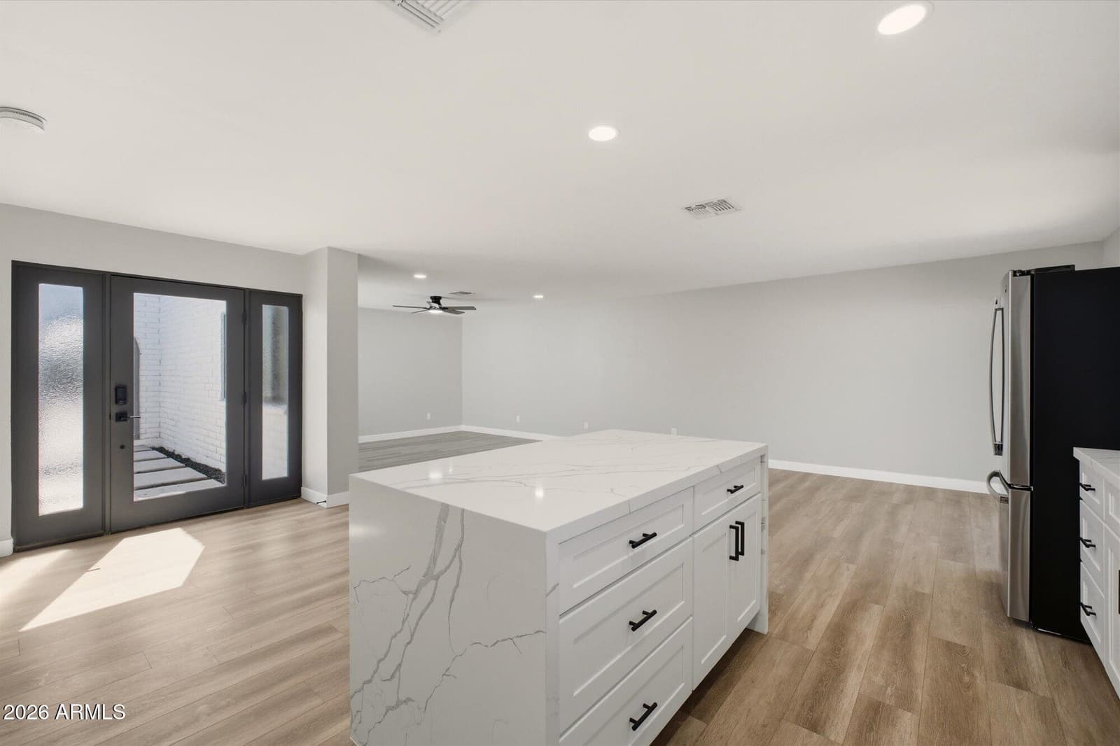 1822 W HIGHLAND Avenue, Phoenix, AZ 85015 — photo 12 of 26