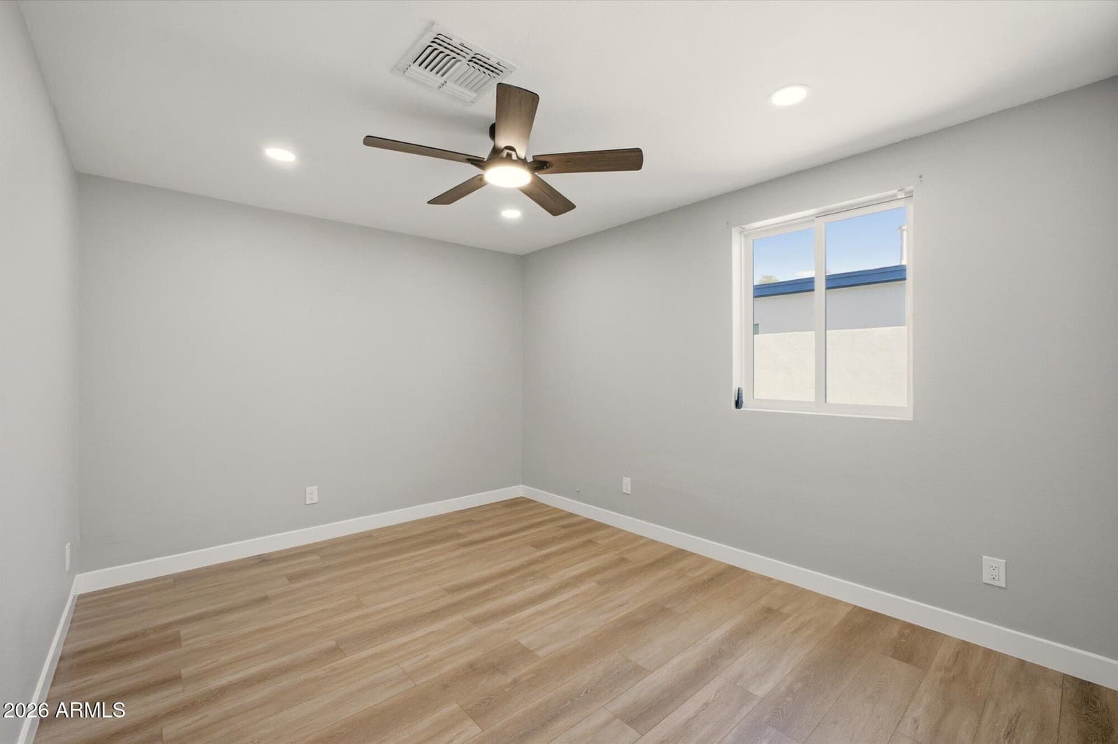 1822 W HIGHLAND Avenue, Phoenix, AZ 85015 — photo 20 of 26