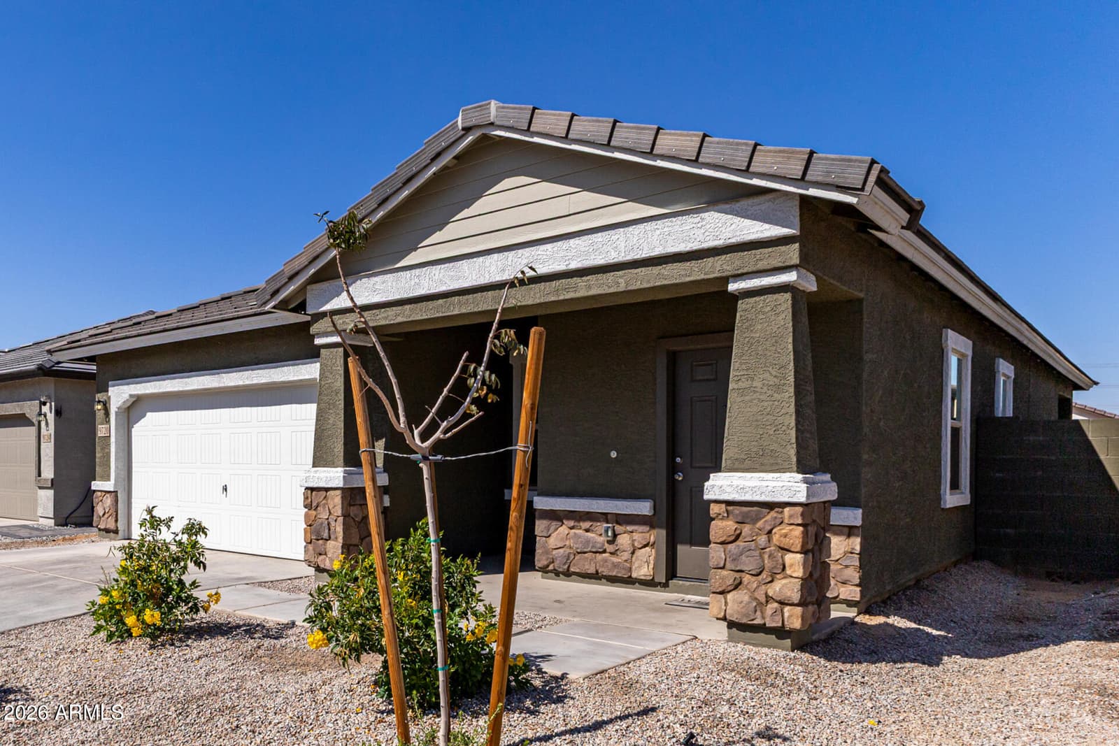 9720 W ODEUM Lane, Tolleson, AZ 85353 — photo 4 of 27