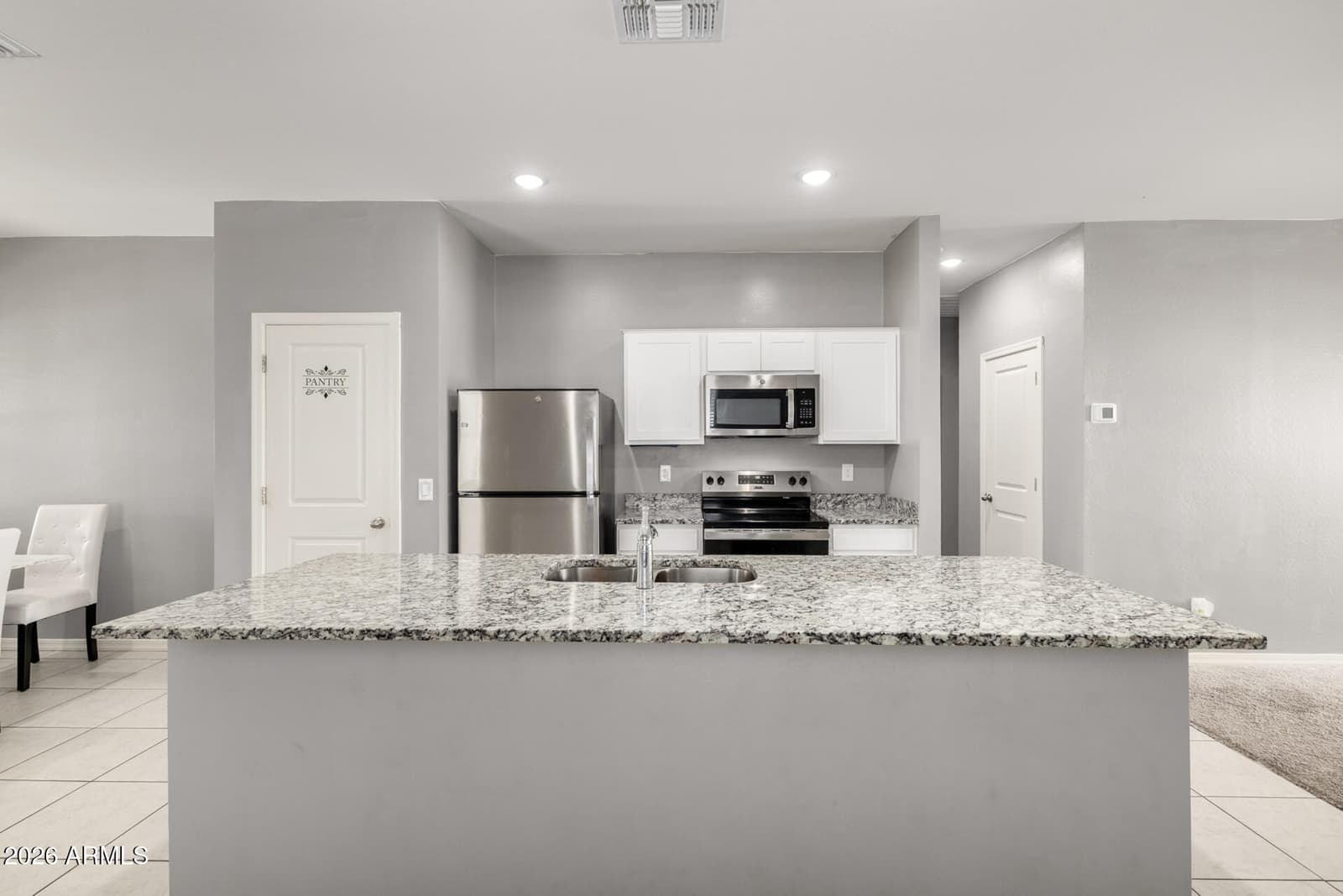 9720 W ODEUM Lane, Tolleson, AZ 85353 — photo 12 of 27