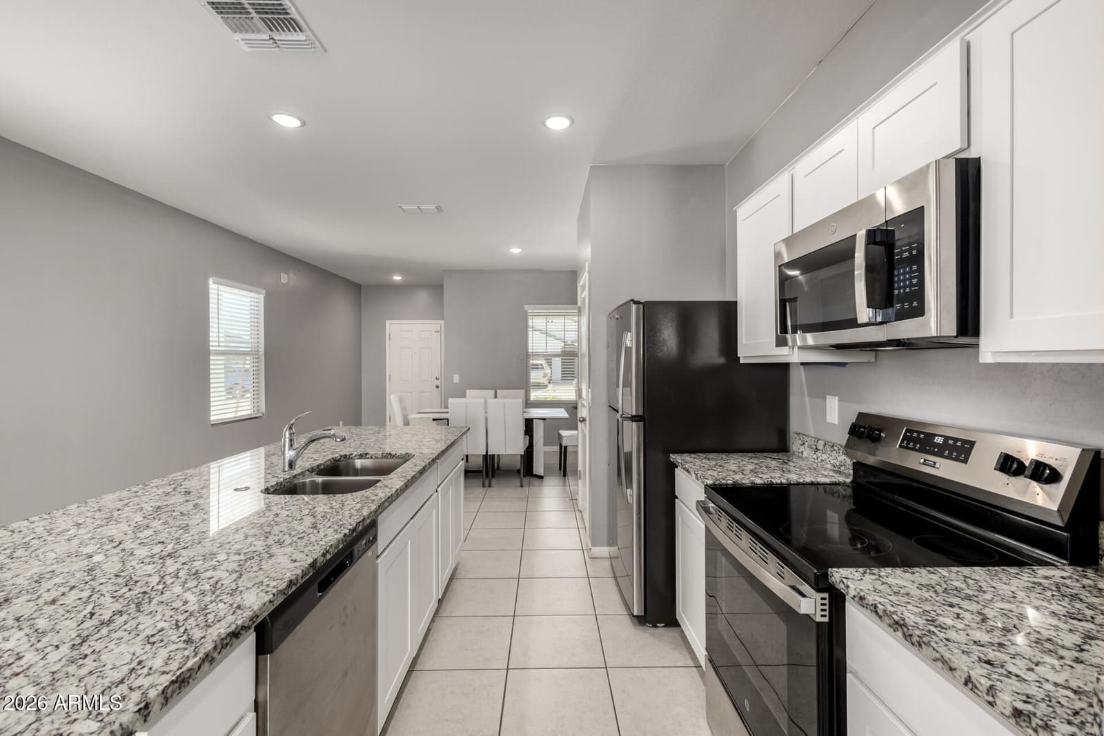 9720 W ODEUM Lane, Tolleson, AZ 85353 — photo 14 of 27