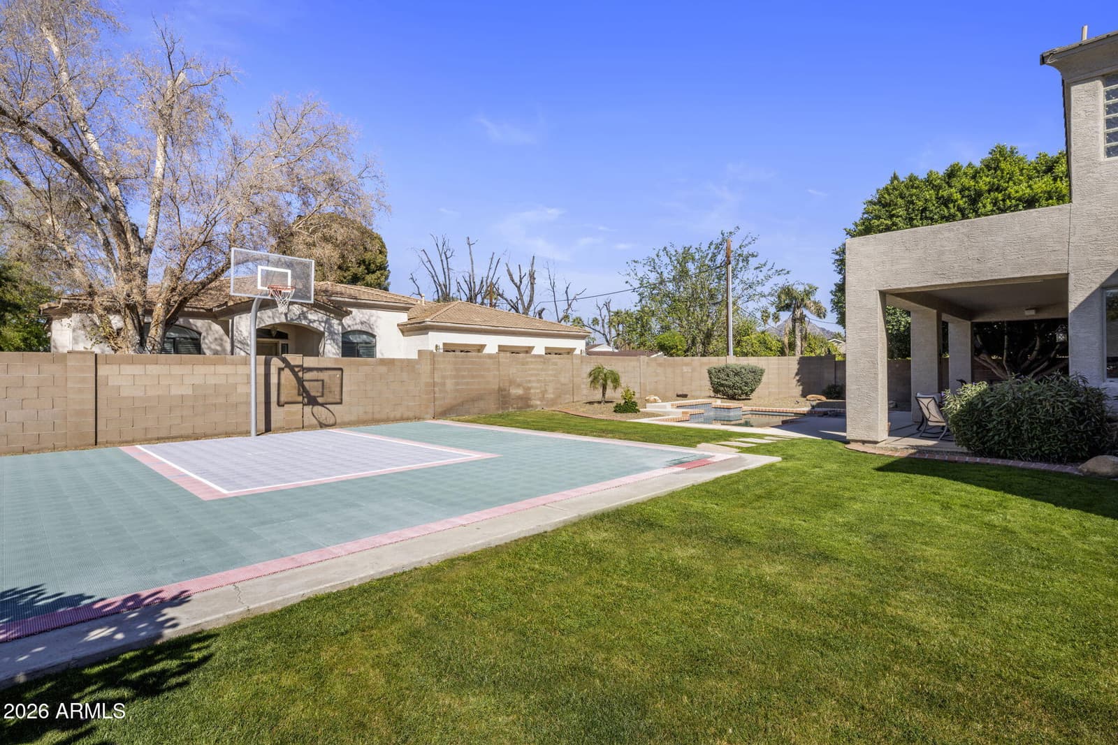 320 E MARYLAND Avenue, Phoenix, AZ 85012 — photo 35 of 41