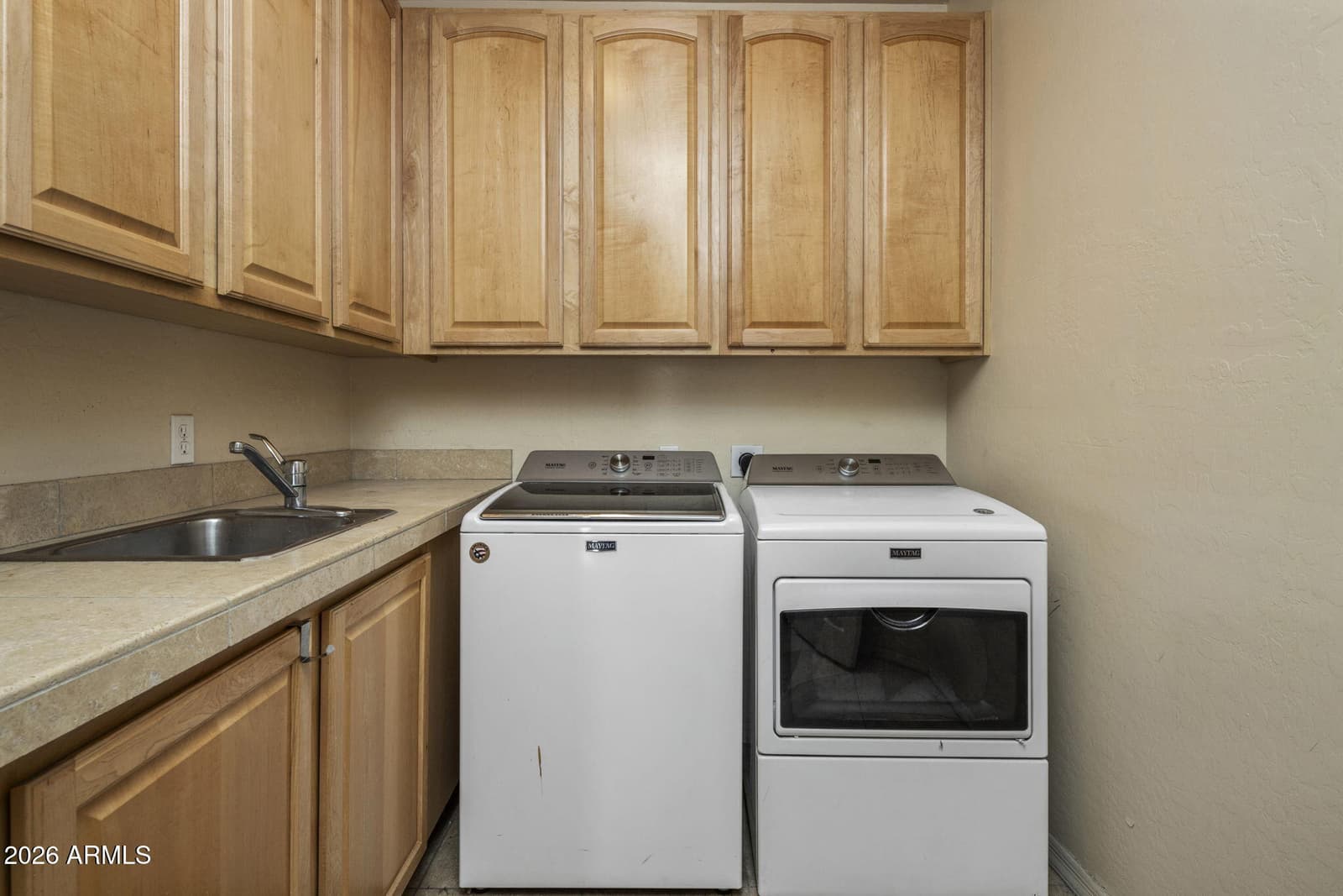 320 E MARYLAND Avenue, Phoenix, AZ 85012 — photo 29 of 41