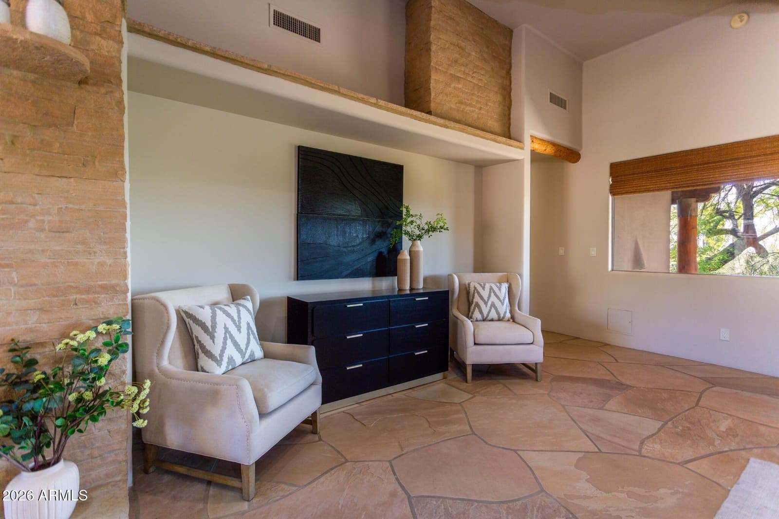 40777 N ECHO CANYON Drive, Cave Creek, AZ 85331 — photo 14 of 94
