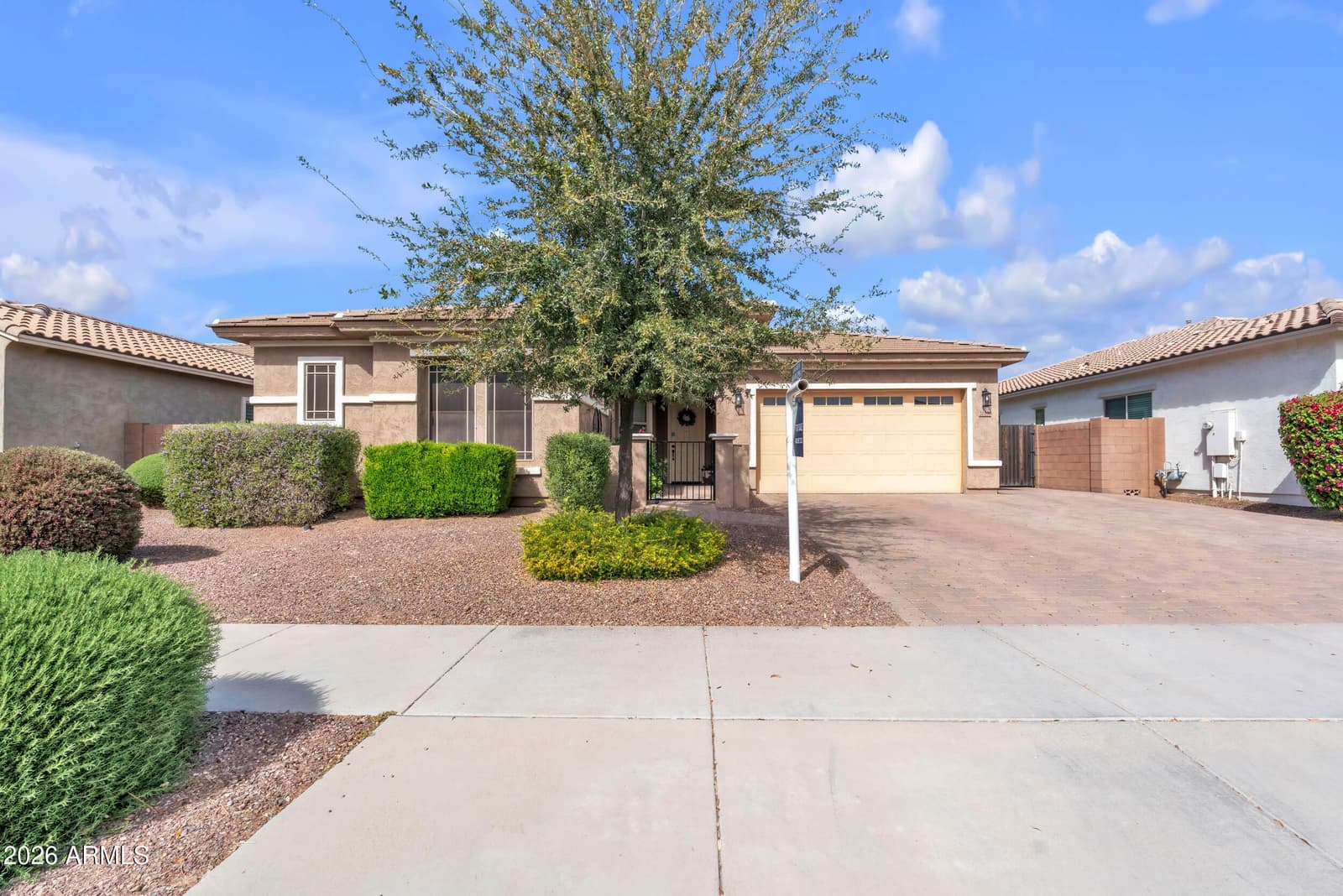 20236 E Russet Road, Queen Creek, AZ 85142 — photo 2 of 36