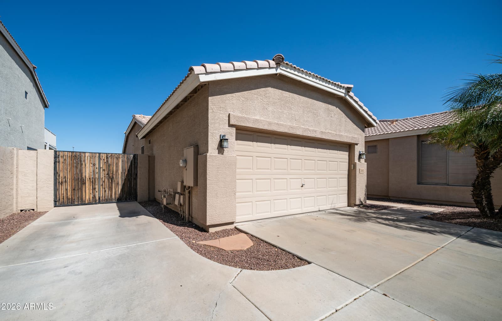 2002 W HAWKEN Way, Chandler, AZ 85286 — photo 34 of 39