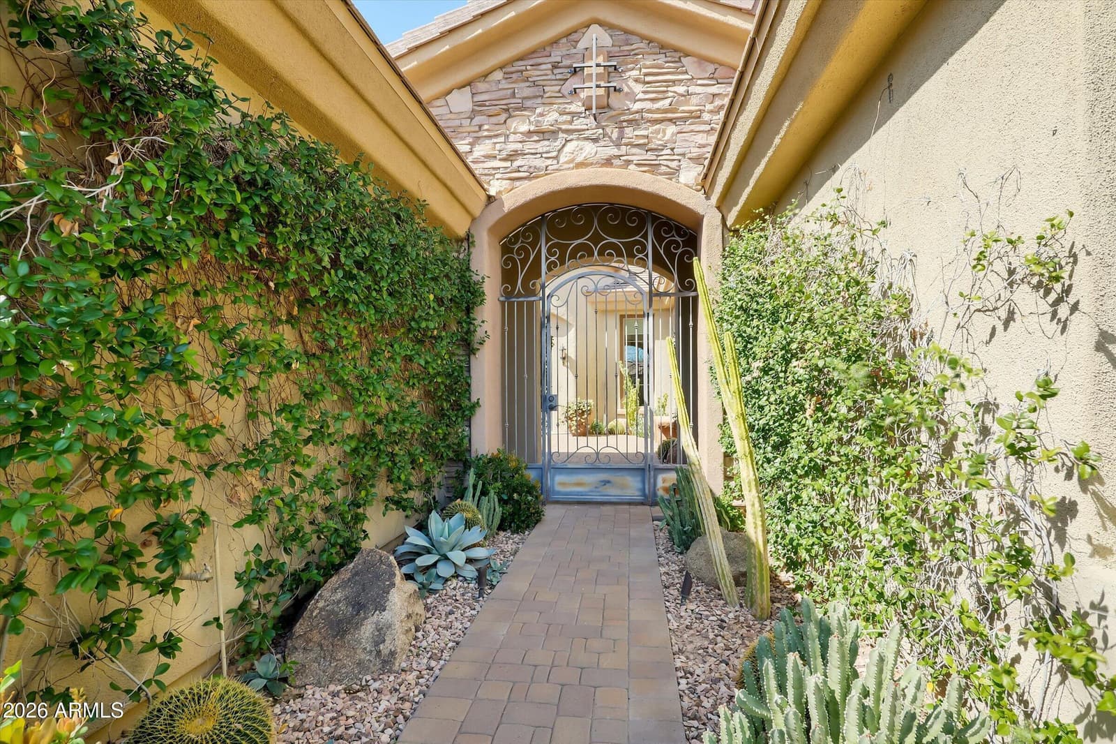 40808 N THUNDER HILLS Court, Phoenix, AZ 85086 — photo 5 of 93