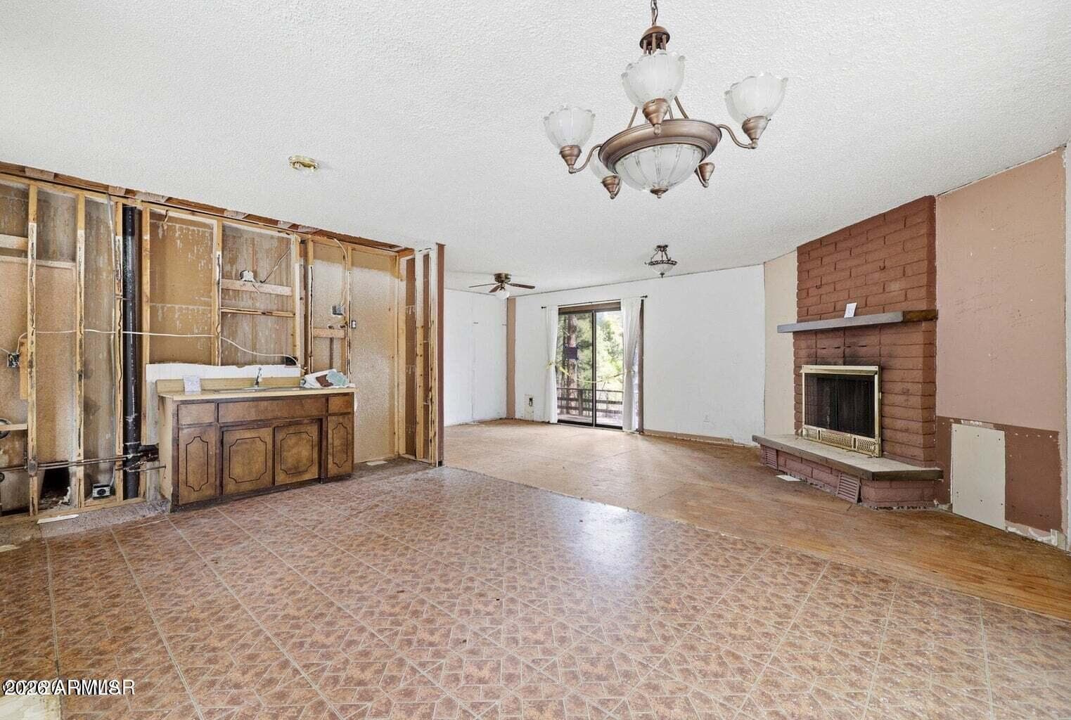 6 S COUNTY ROAD N2148 Road, Alpine, AZ 85920 — photo 4 of 29