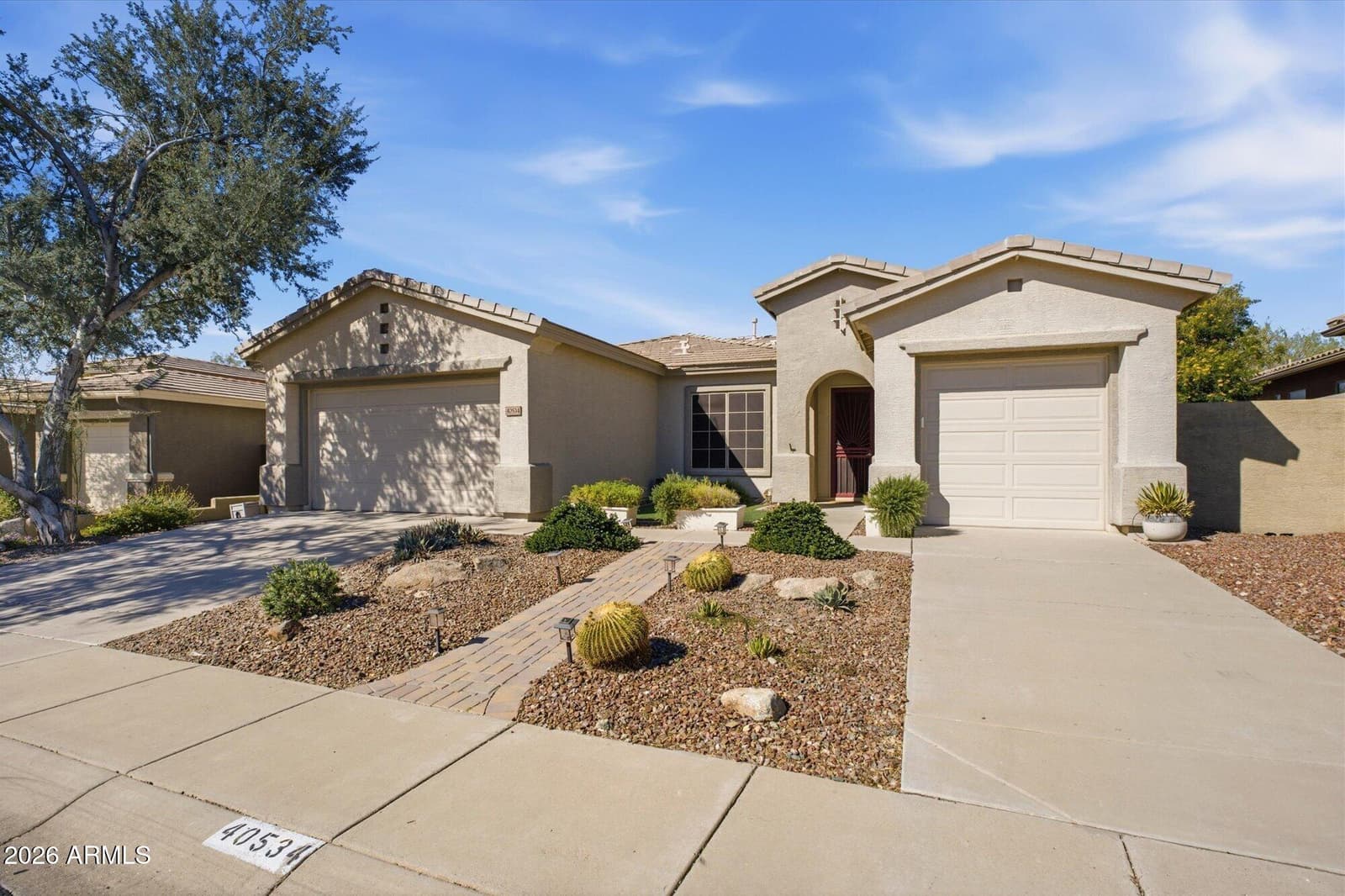 40534 N UNION Trail, Anthem, AZ 85086 — photo 2 of 38