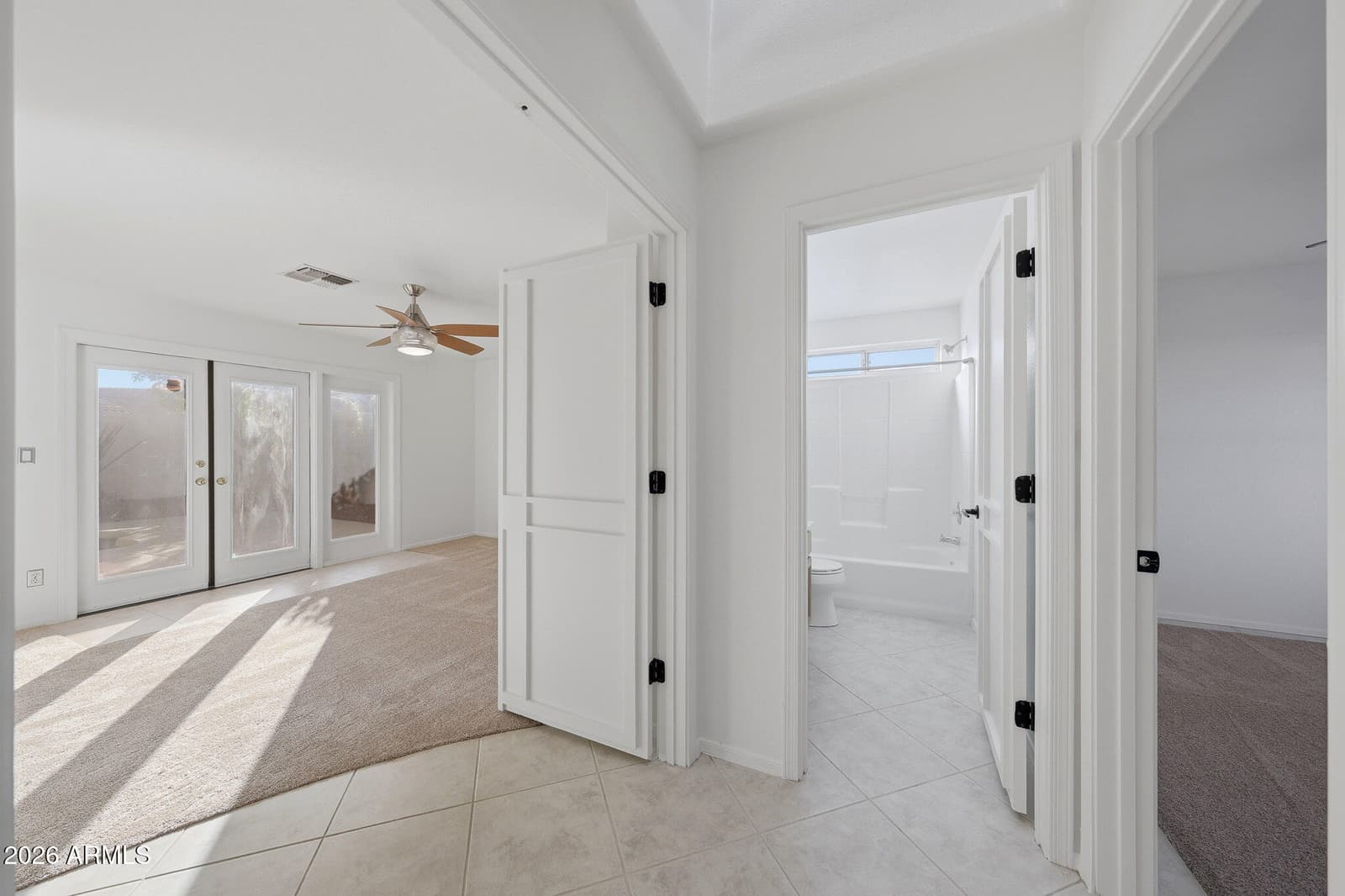 190 S LONGMORE Street, Chandler, AZ 85224 — photo 11 of 32