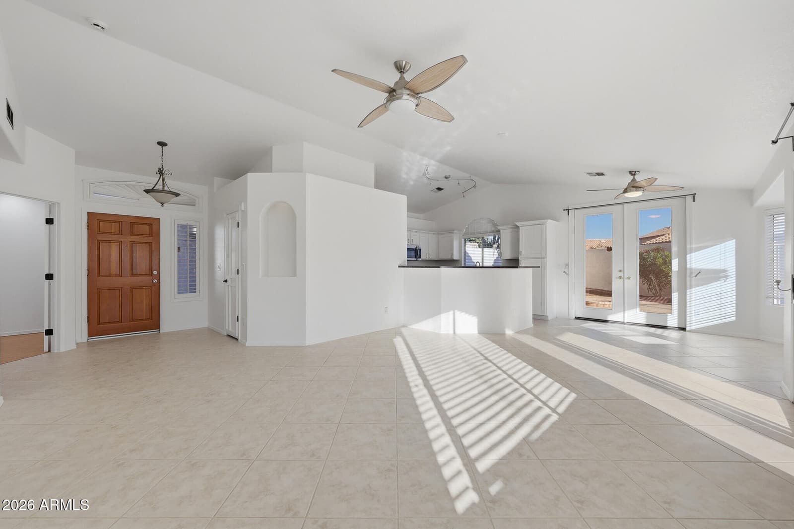 190 S LONGMORE Street, Chandler, AZ 85224 — photo 5 of 32