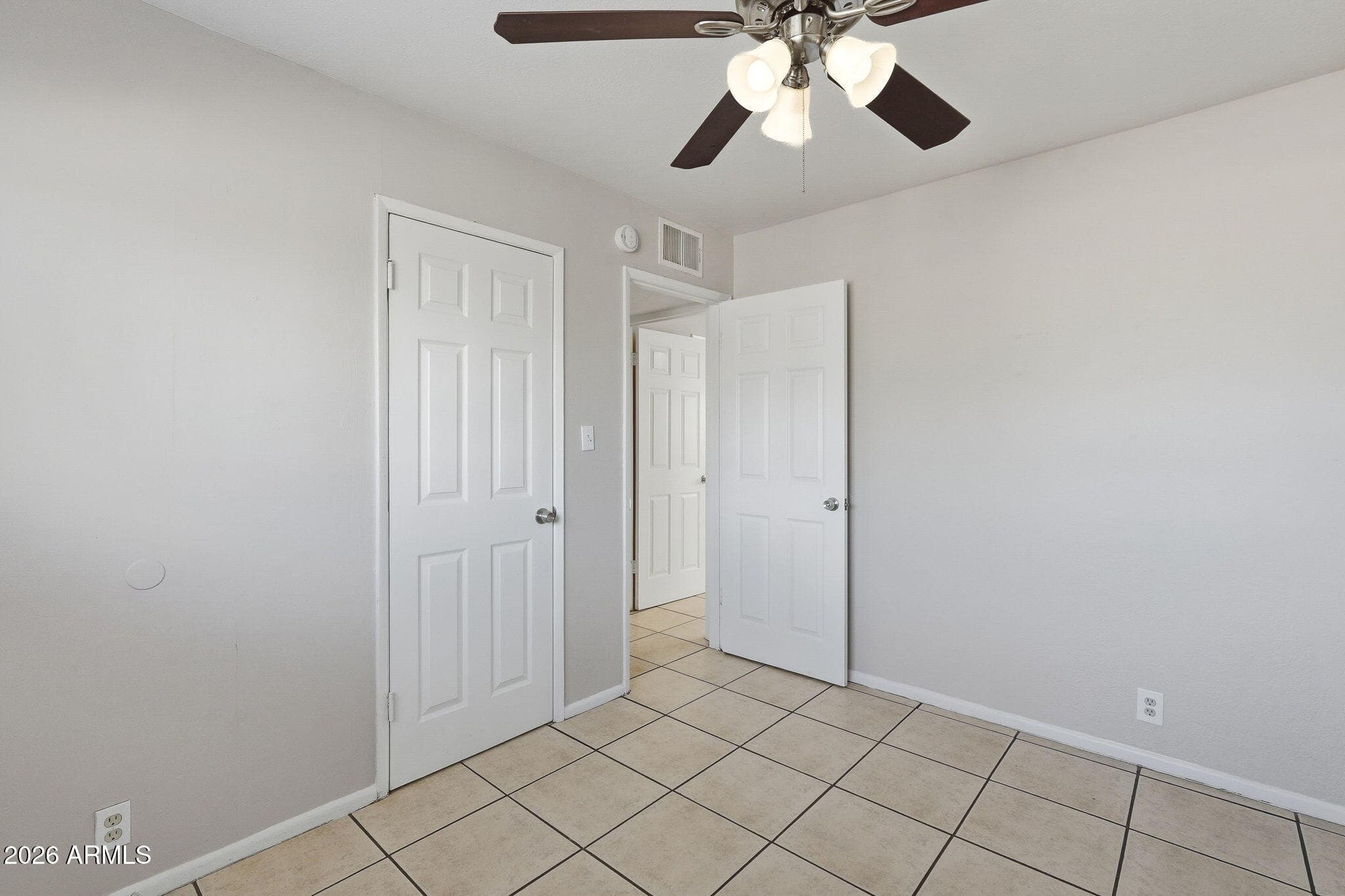 1852 E MOBILE Lane, Phoenix, AZ 85040 — photo 22 of 30