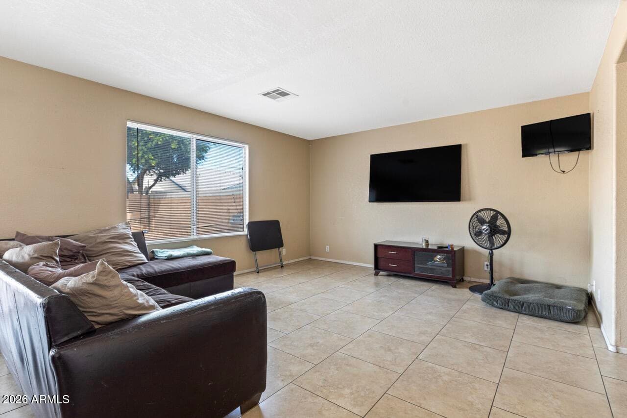8722 W MCLELLAN Road, Glendale, AZ 85305 — photo 12 of 32