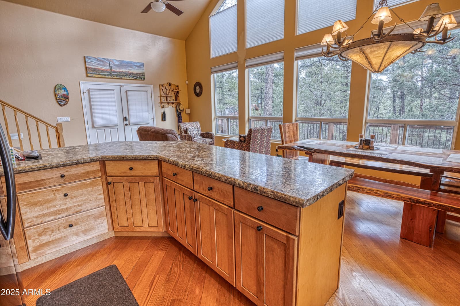 2745 S HIDDEN OAKS Drive, Show Low, AZ 85901 — photo 5 of 45