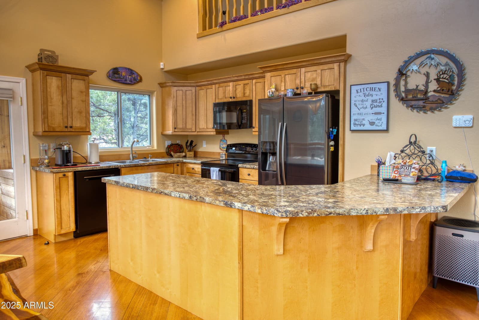 2745 S HIDDEN OAKS Drive, Show Low, AZ 85901 — photo 8 of 45