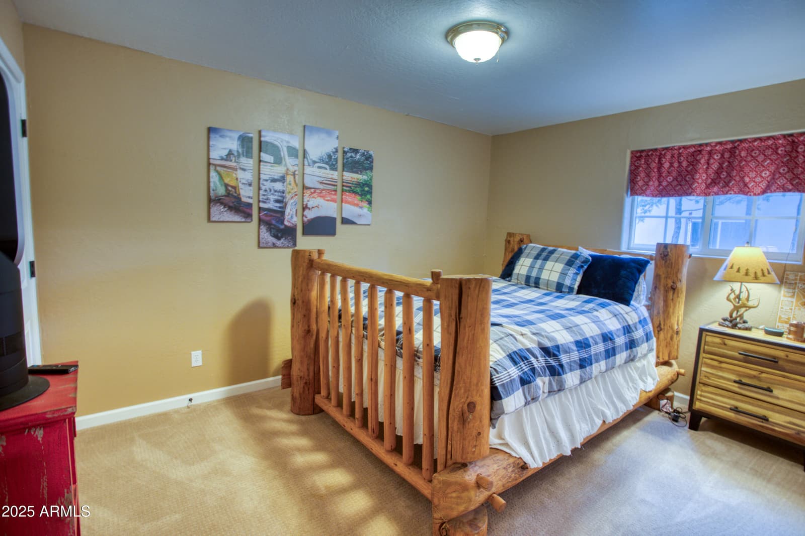 2745 S HIDDEN OAKS Drive, Show Low, AZ 85901 — photo 21 of 45