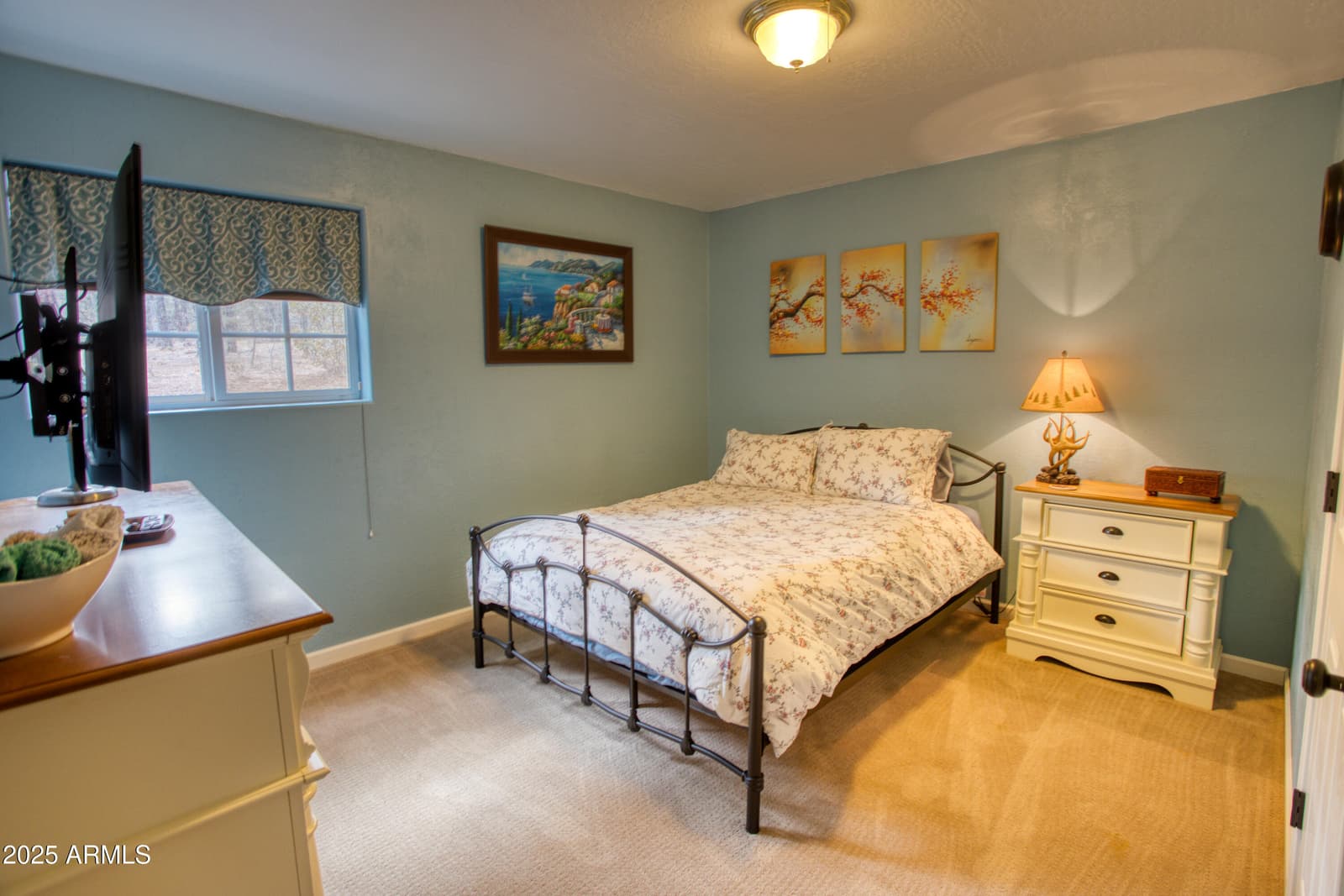 2745 S HIDDEN OAKS Drive, Show Low, AZ 85901 — photo 24 of 45