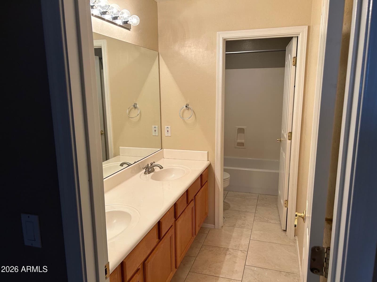 8145 W Camino De Oro, Peoria, AZ 85383 — photo 17 of 36
