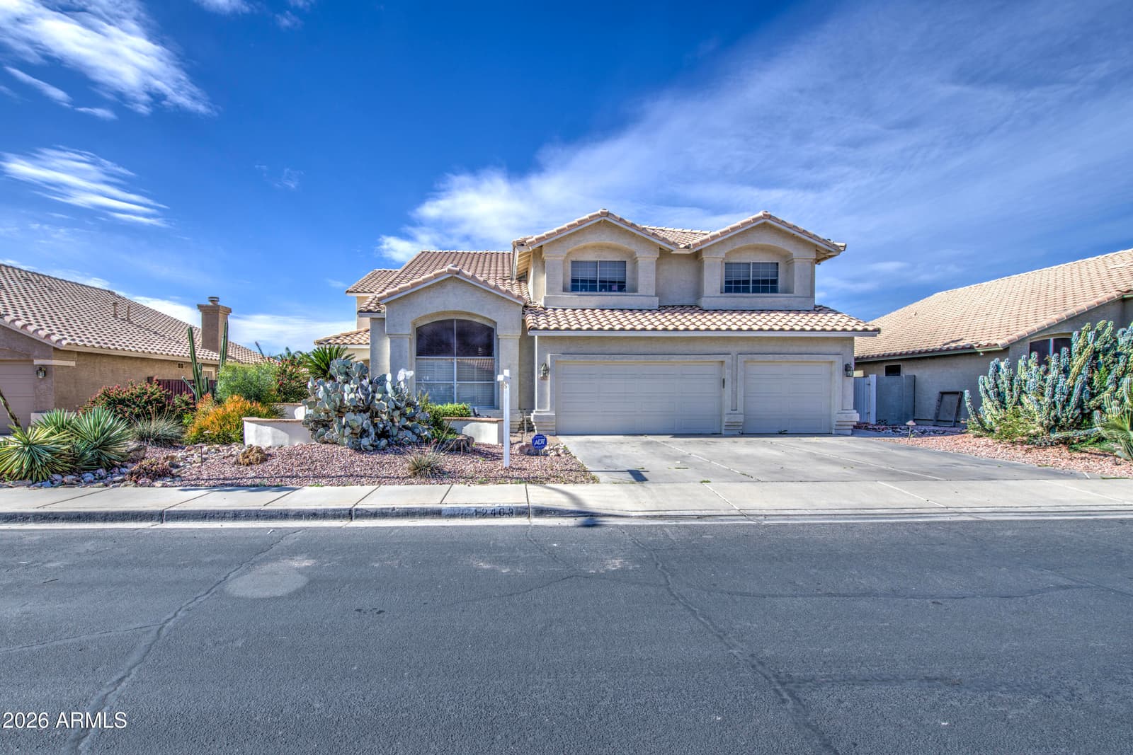 12403 W Monte Vista Road, Avondale, AZ 85392 — photo 4 of 61
