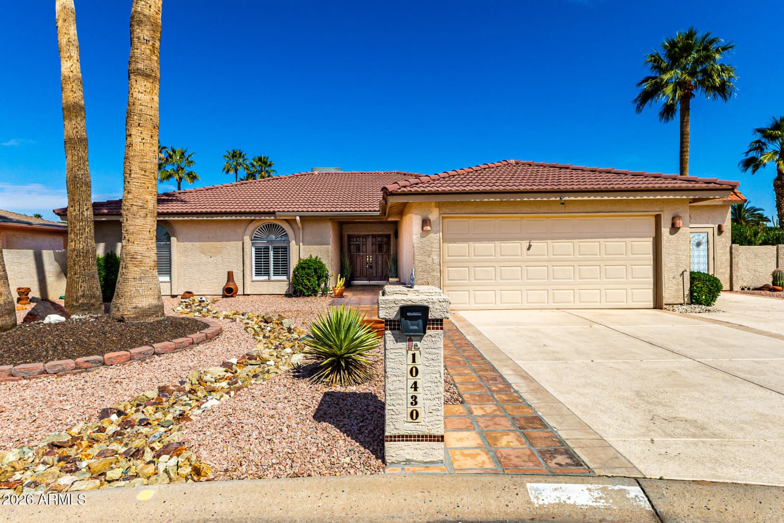 10430 E REGAL Drive, Sun Lakes, AZ 85248 — photo 1 of 29