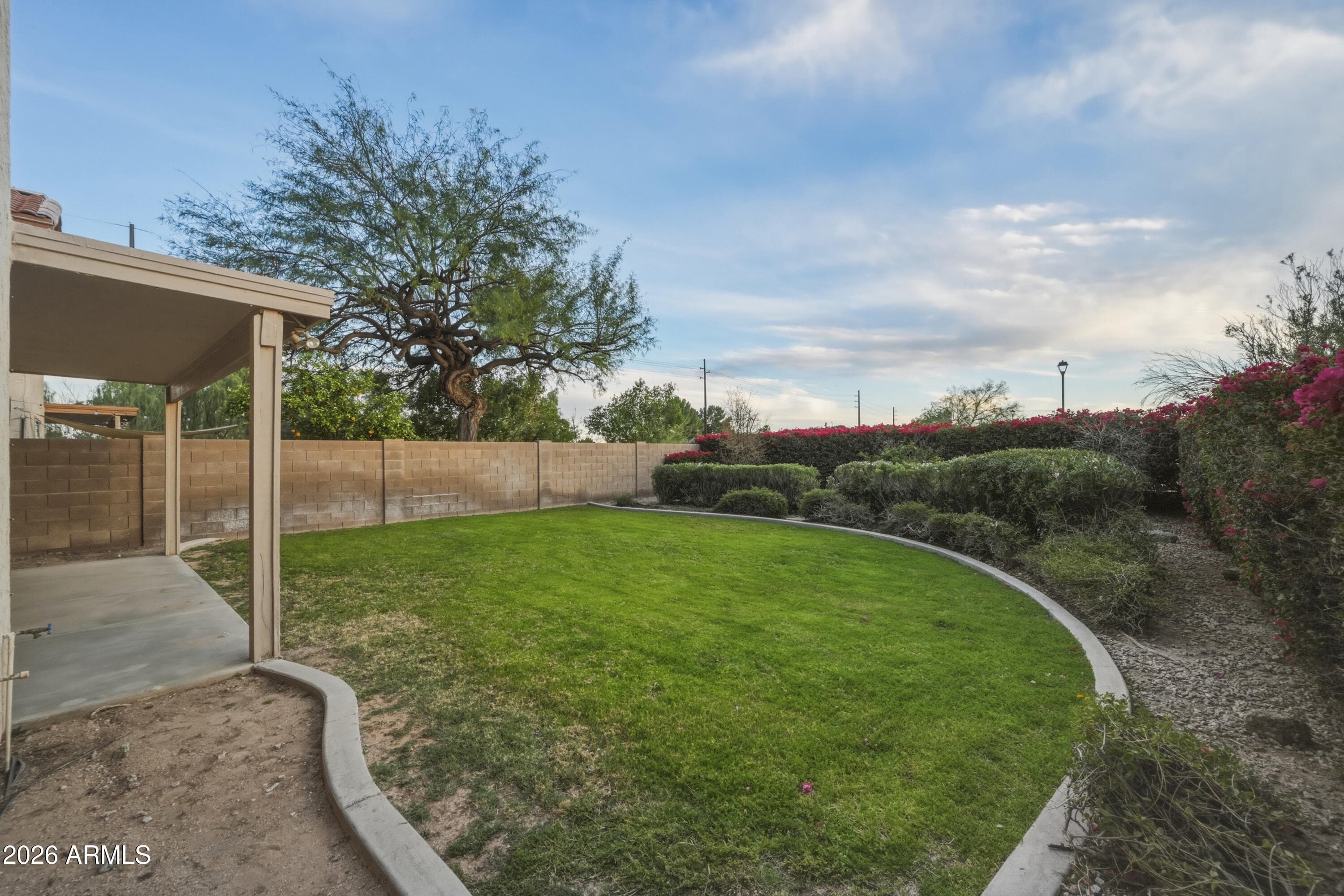 317 W CALLE MONTE VISTA Drive, Tempe, AZ 85284 — photo 36 of 40