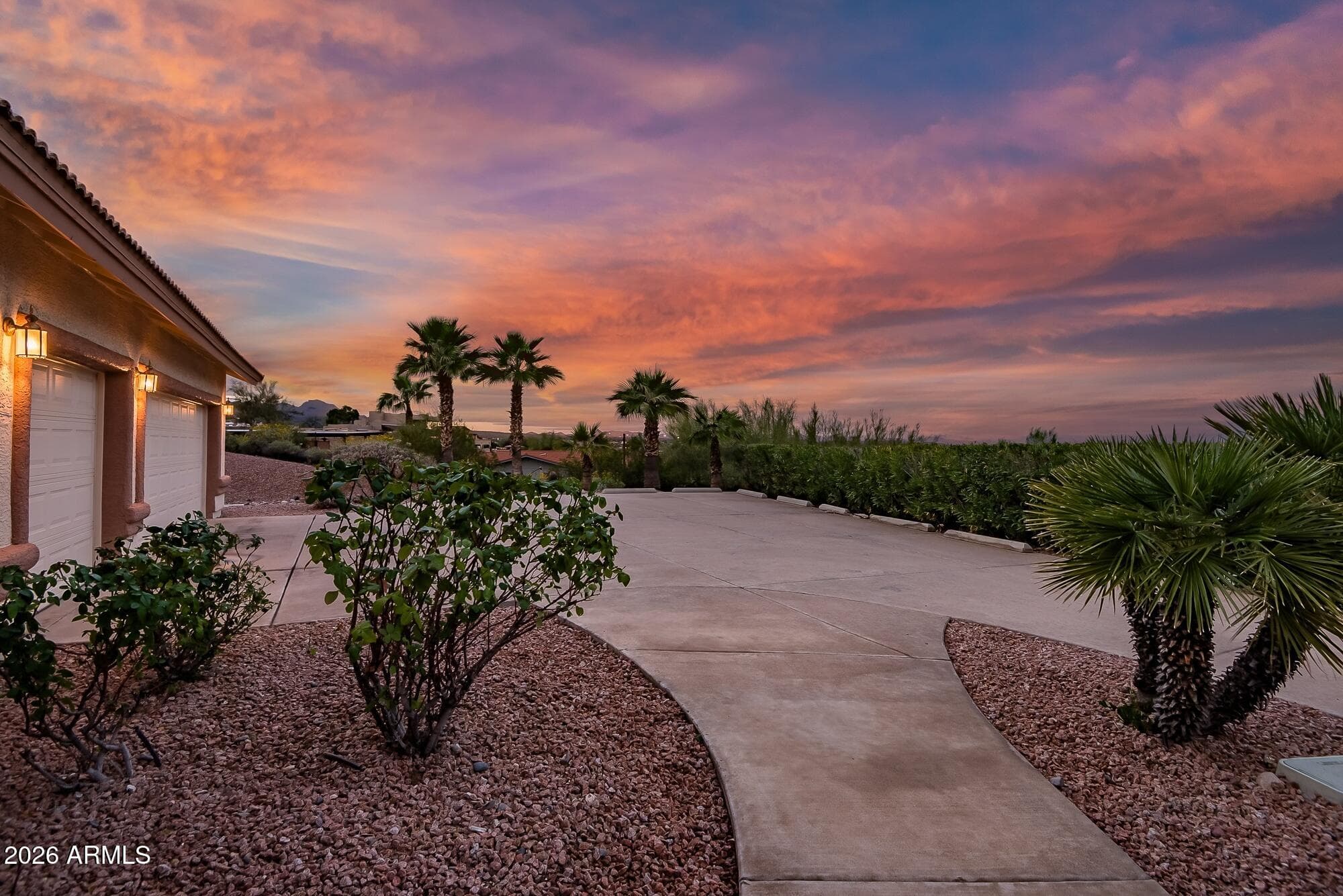 17414 E DULL KNIFE Drive, Fountain Hills, AZ 85268 — photo 5 of 31