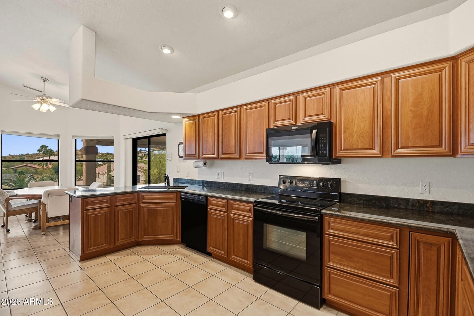 17414 E DULL KNIFE Drive, Fountain Hills, AZ 85268 — photo 20 of 31
