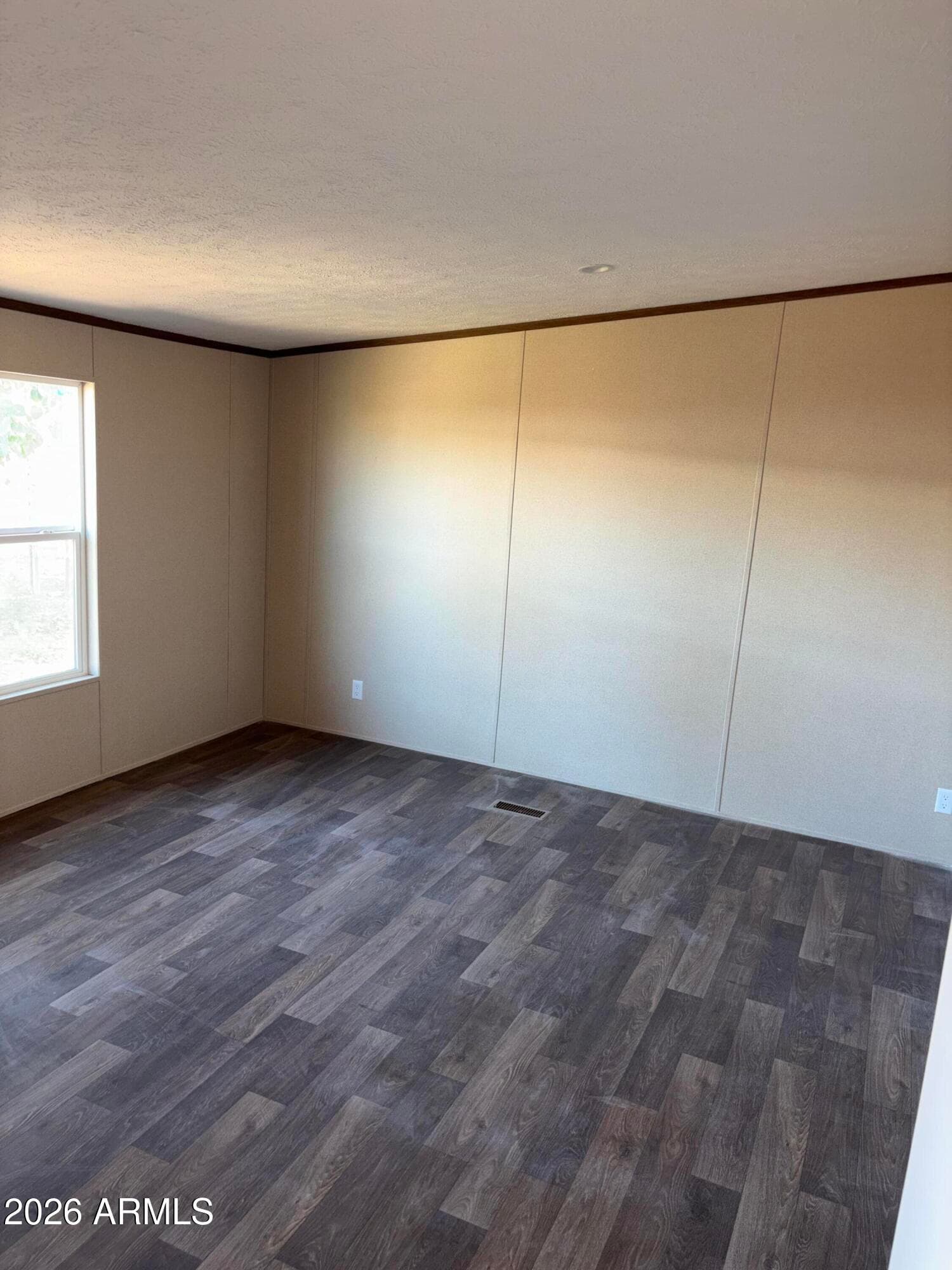 6515 W Sunnyslope Lane, Glendale, AZ 85302 — photo 11 of 19