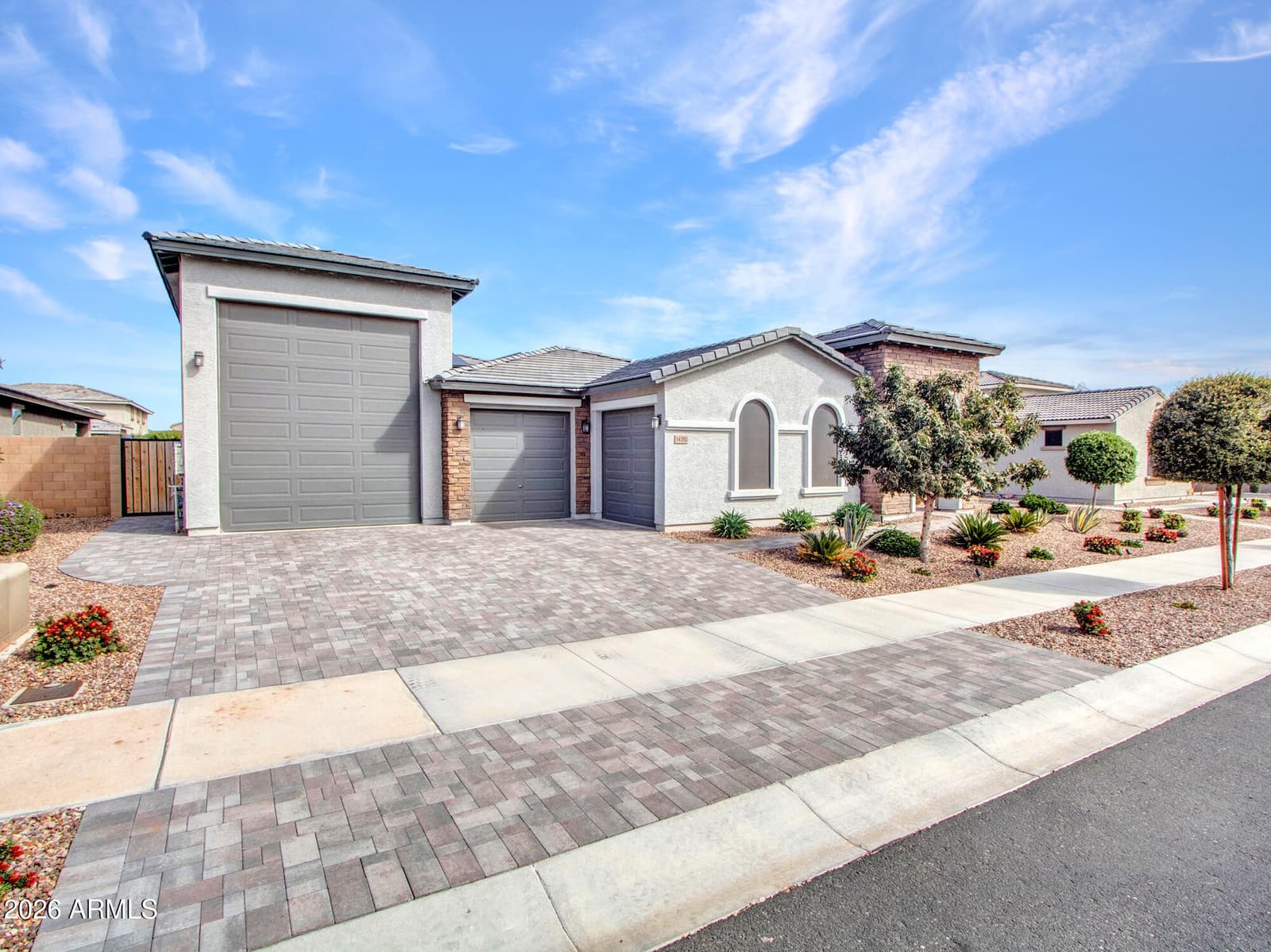 14350 W BOCA RATON Road, Surprise, AZ 85379 — photo 4 of 74