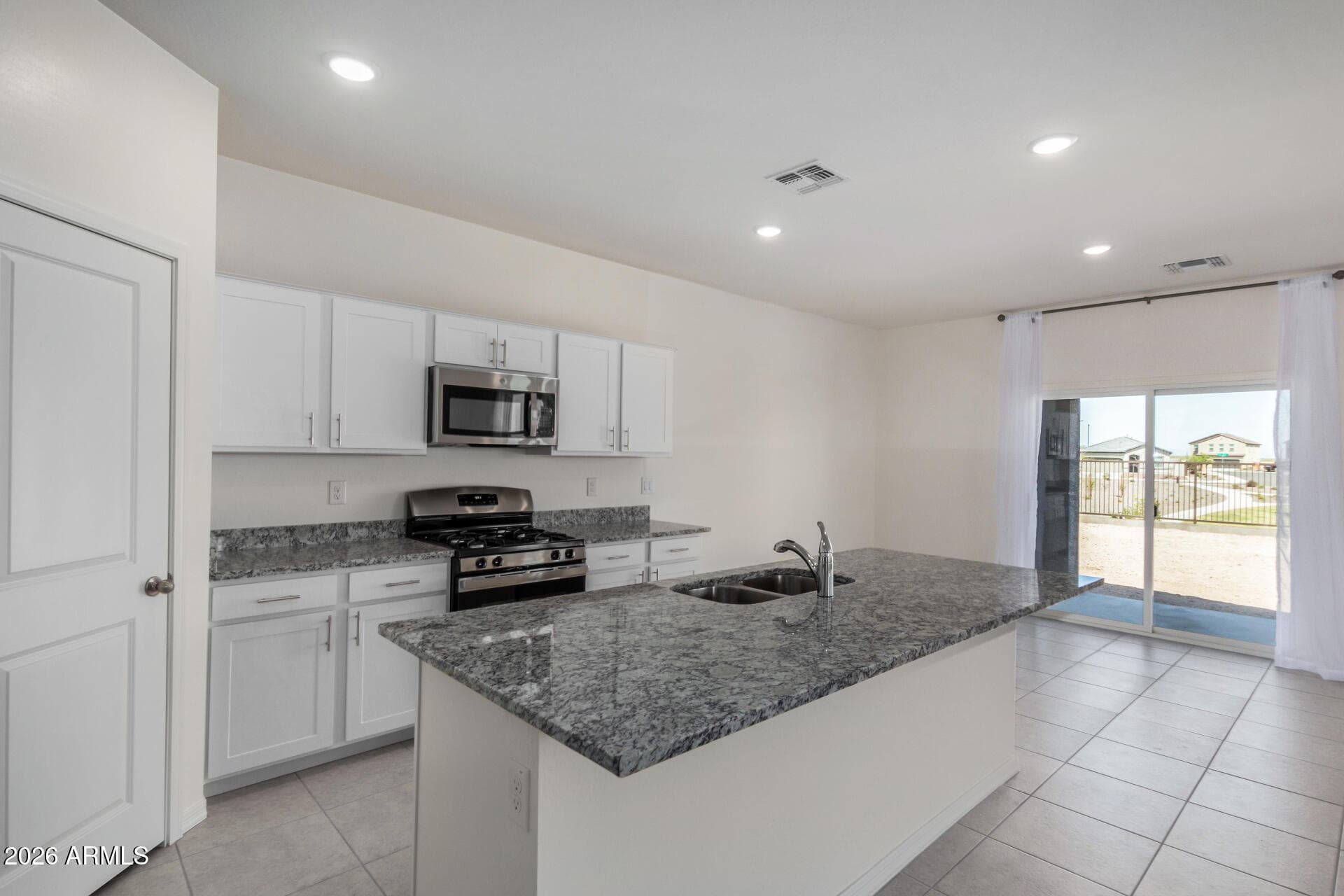 20004 W BADGETT Lane, Litchfield Park, AZ 85340 — photo 6 of 40