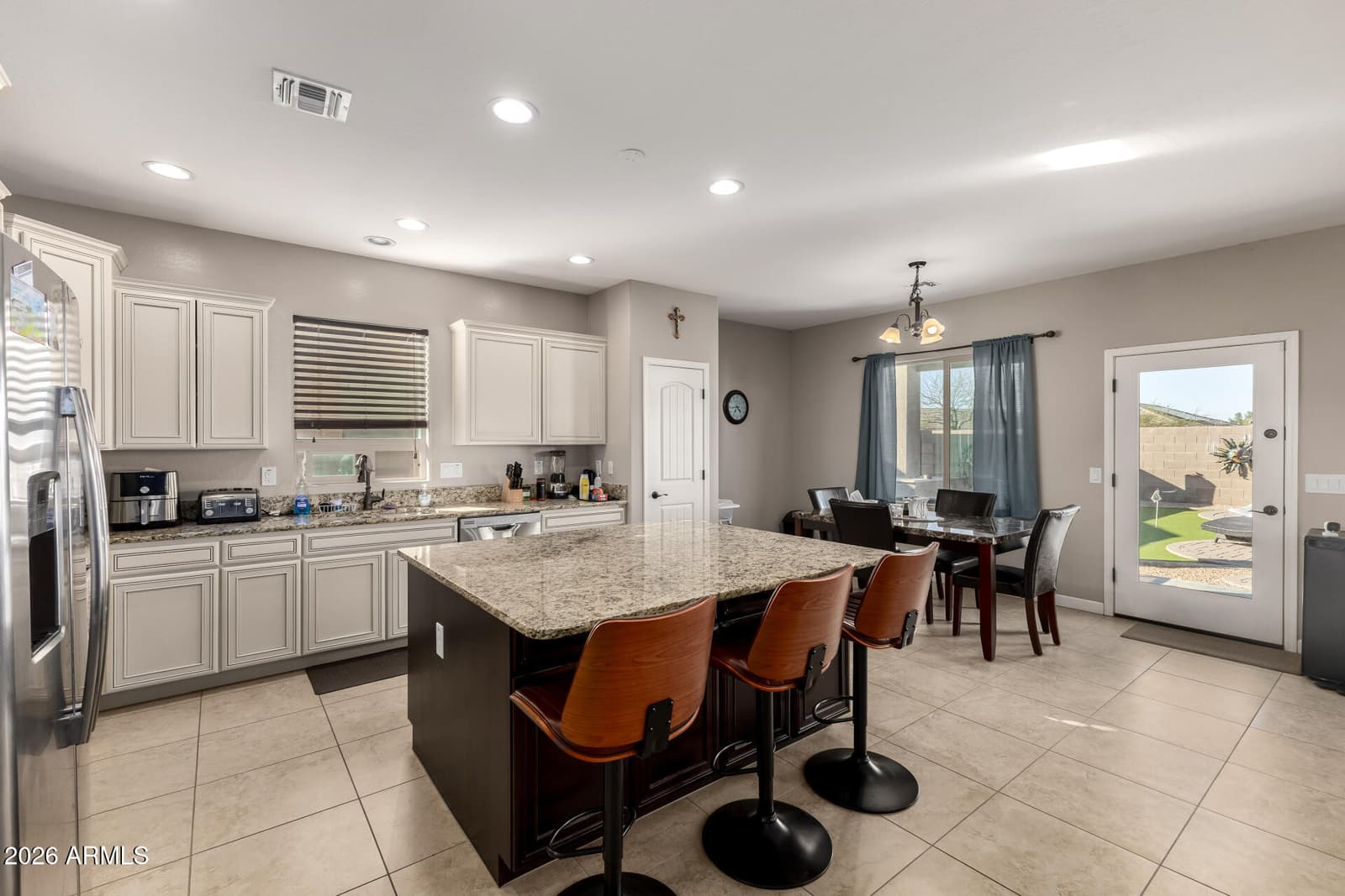 4970 E SUNSTONE Drive, San Tan Valley, AZ 85143 — photo 12 of 38