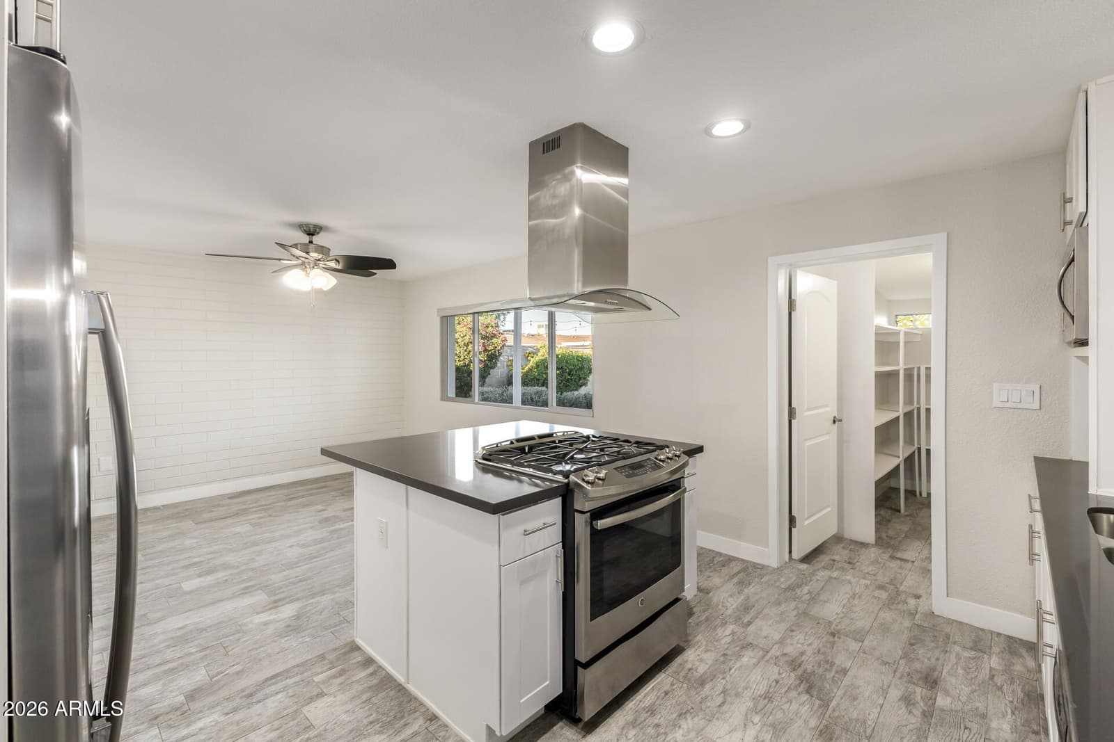 2421 N 68TH Street, Scottsdale, AZ 85257 — photo 14 of 43