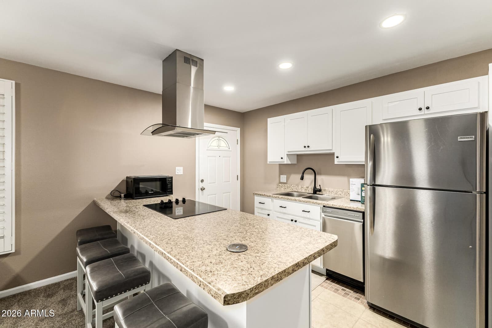 2537 E LA JOLLA Drive, Tempe, AZ 85282 — photo 24 of 39
