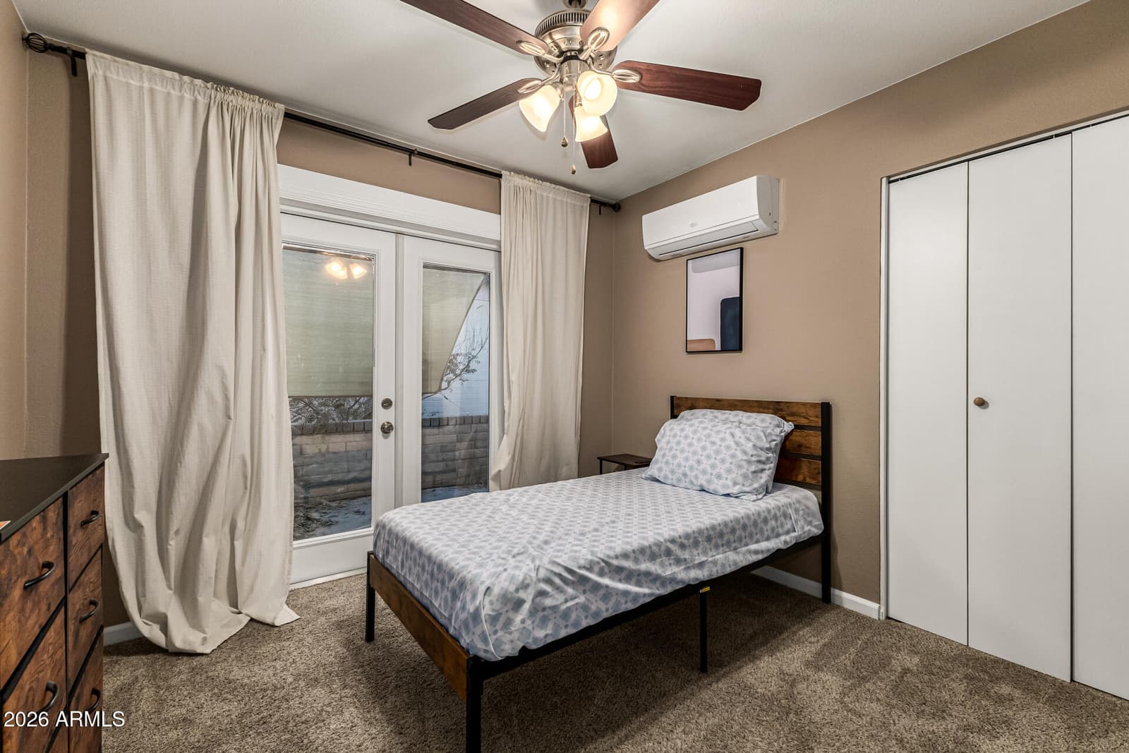 2537 E LA JOLLA Drive, Tempe, AZ 85282 — photo 33 of 39