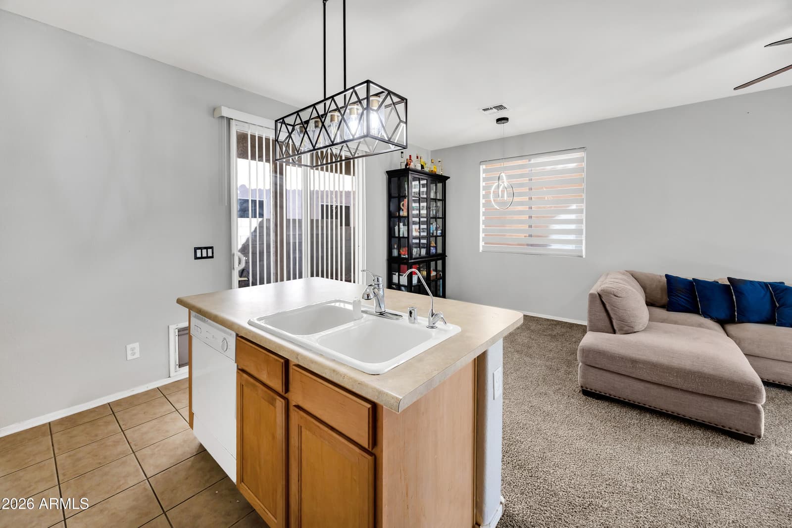 1430 E ROMLEY Avenue, Phoenix, AZ 85040 — photo 11 of 24