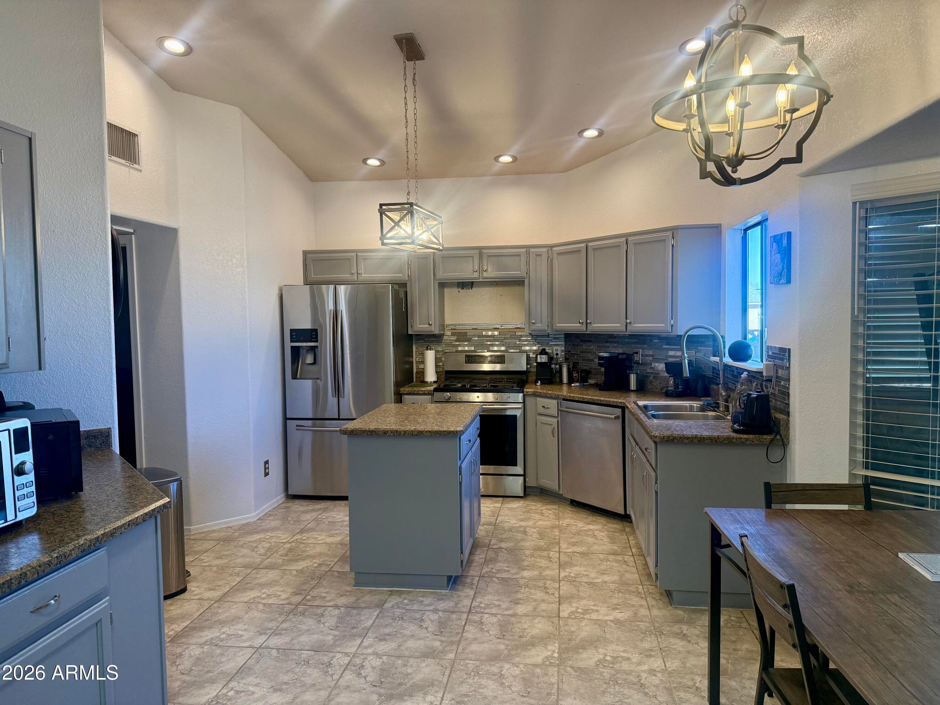 4922 LA CANADA, Sierra Vista, AZ 85635 — photo 17 of 50