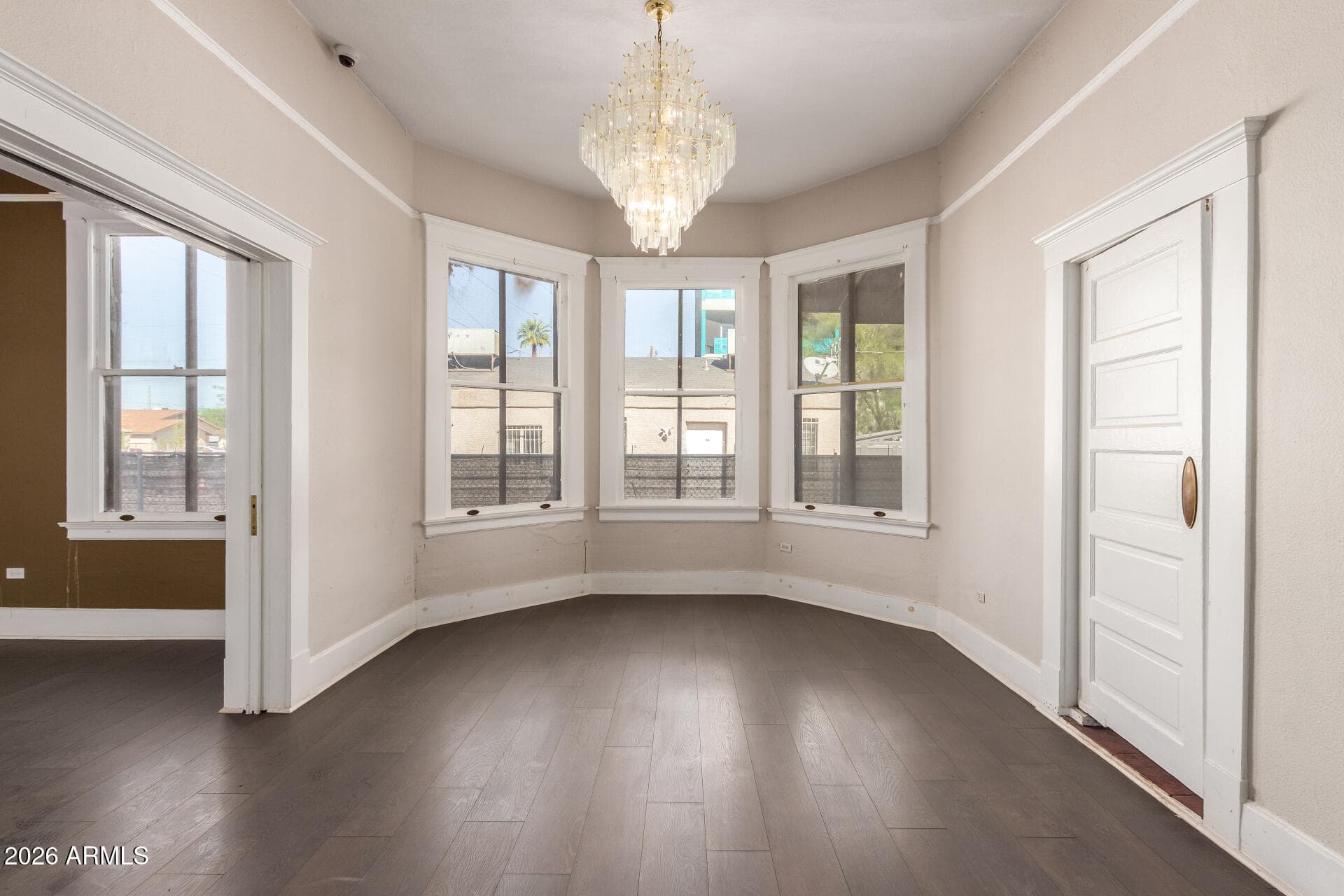 819 S 3RD Avenue, Phoenix, AZ 85003 — photo 11 of 45
