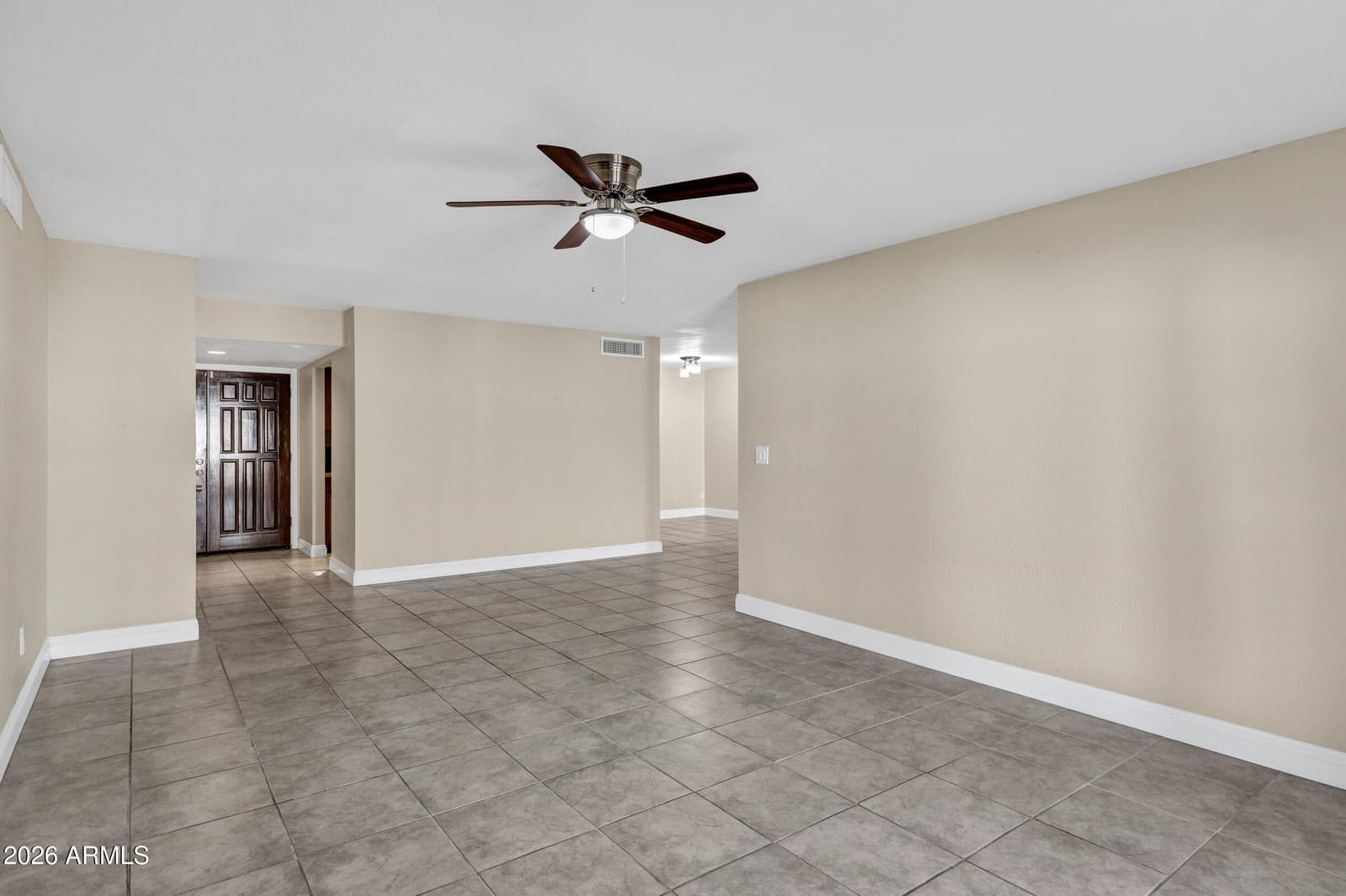 6816 N 29TH Lane, Phoenix, AZ 85017 — photo 7 of 28