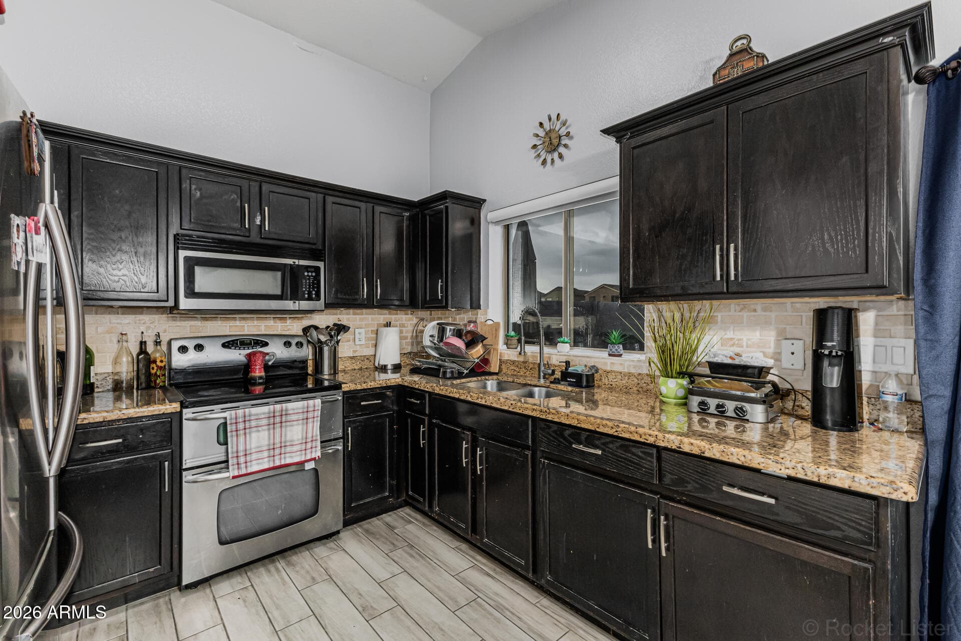 155 S PARKWOOD, Mesa, AZ 85208 — photo 5 of 23