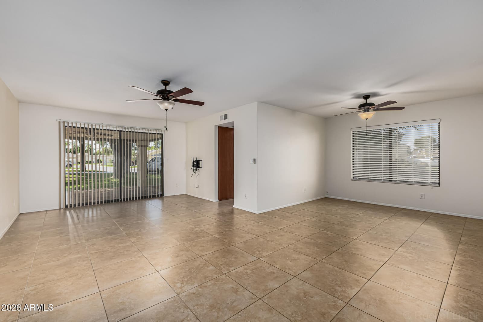 9707 W Kerry Lane, Peoria, AZ 85382 — photo 5 of 42