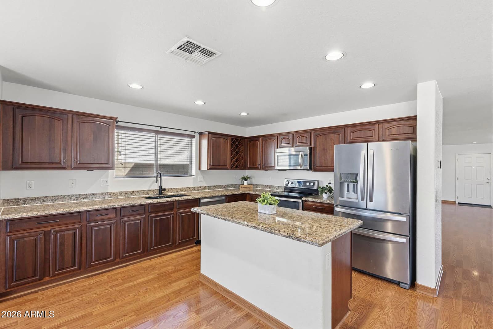 6430 W BARBARA Avenue, Glendale, AZ 85302 — photo 20 of 67