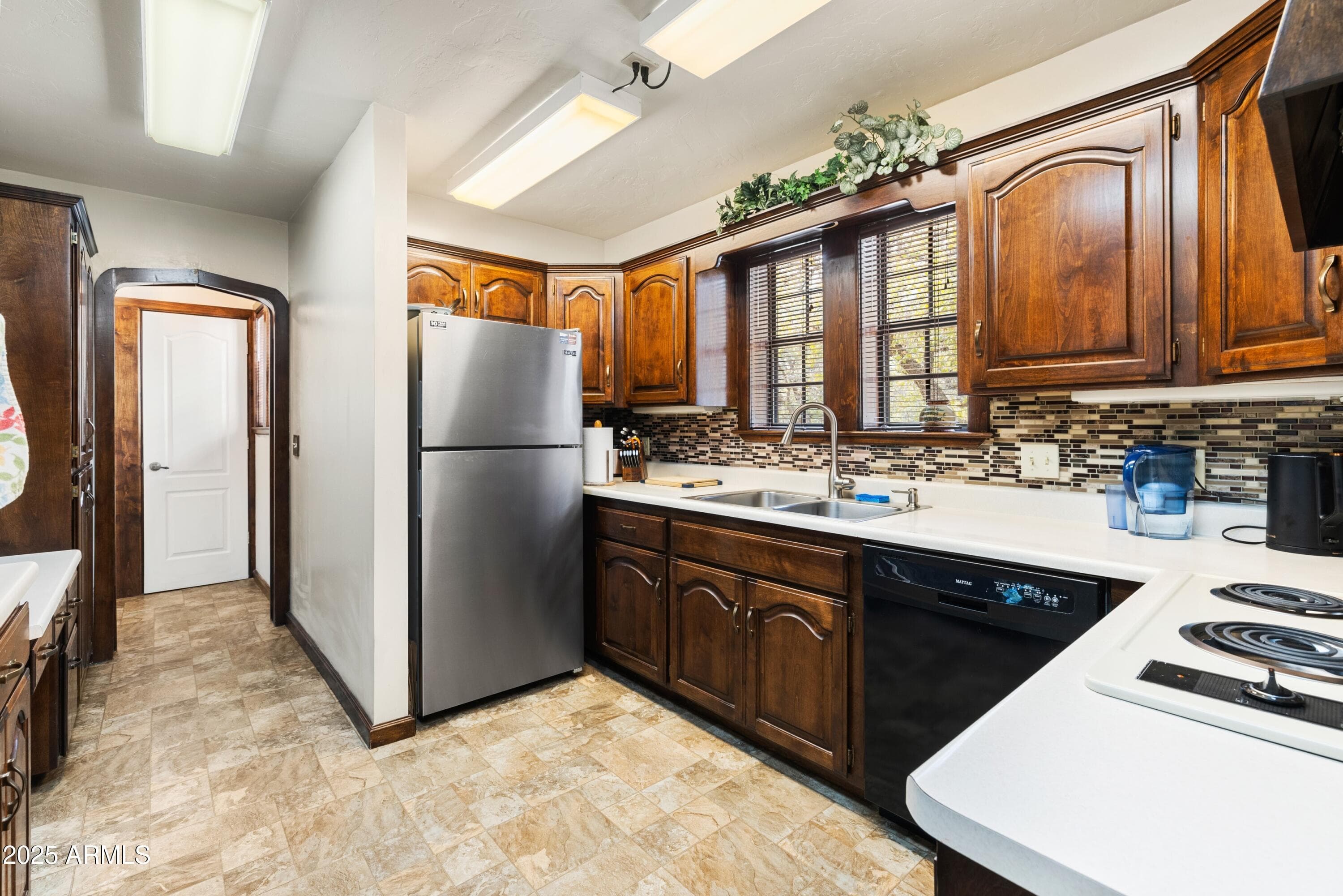 2 WOODSIDE Drive, Prescott, AZ 86305 — photo 3 of 24