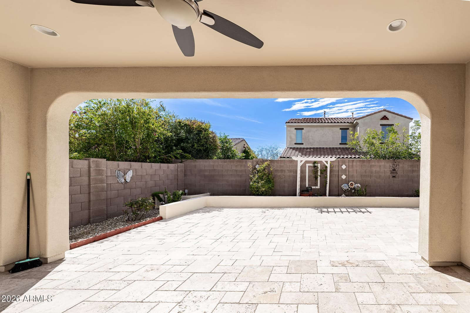 4421 E SAINT JOHN Road, Phoenix, AZ 85032 — photo 8 of 46