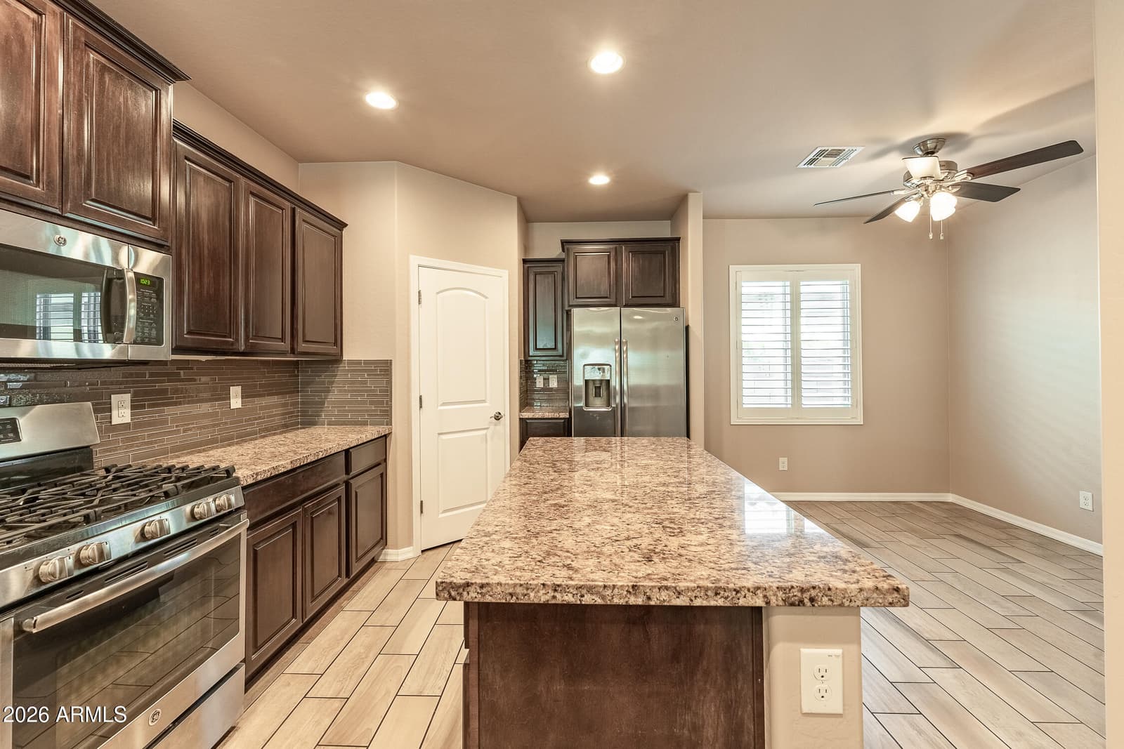 4421 E SAINT JOHN Road, Phoenix, AZ 85032 — photo 35 of 46