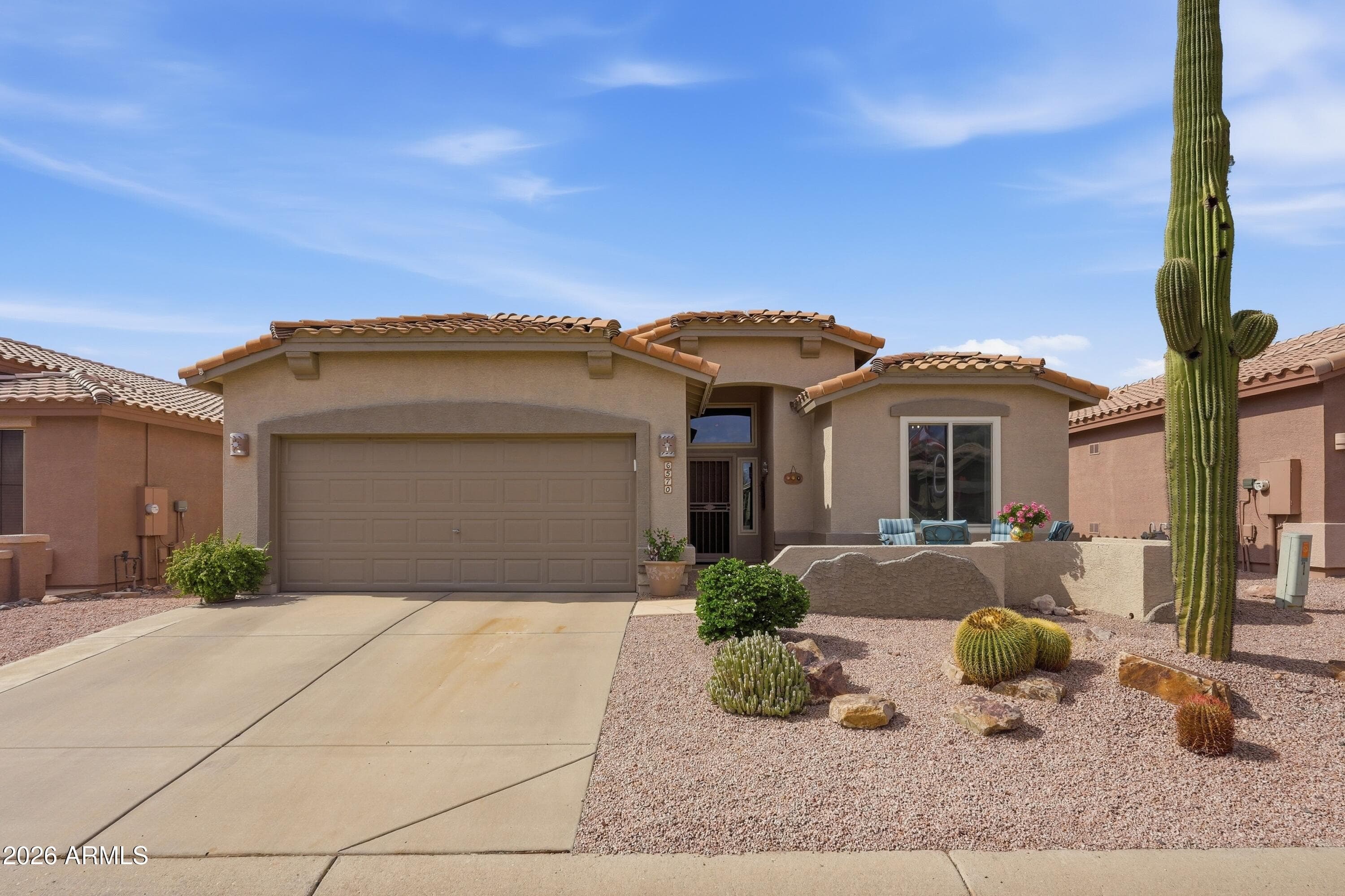 6570 S FRONT NINE Drive, Gold Canyon, AZ 85118 — photo 2 of 25